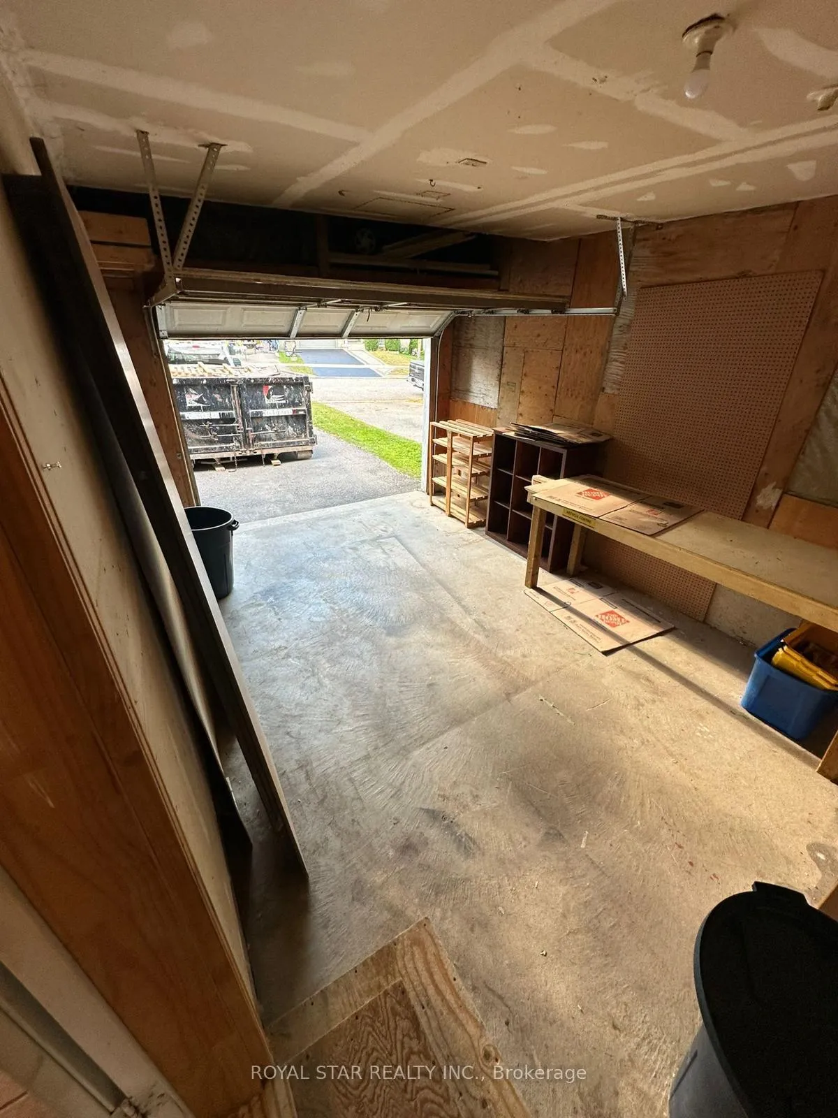 Photo 11 of 241 Marilyn Street, Shelburne — HOMEH