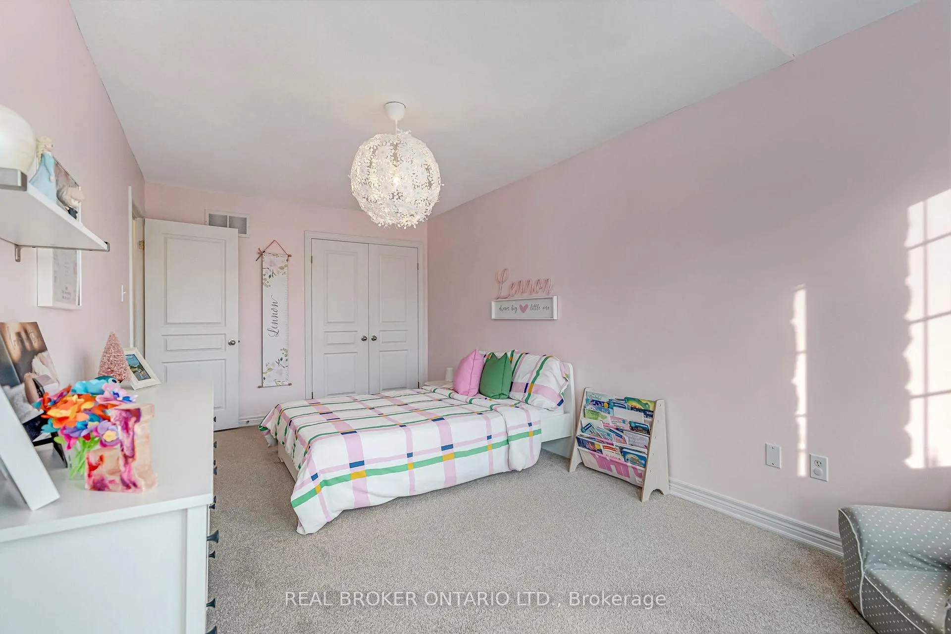 Photo 28 of 22 Forest Valley Crescent, Hamilton, Dundas — HOMEH