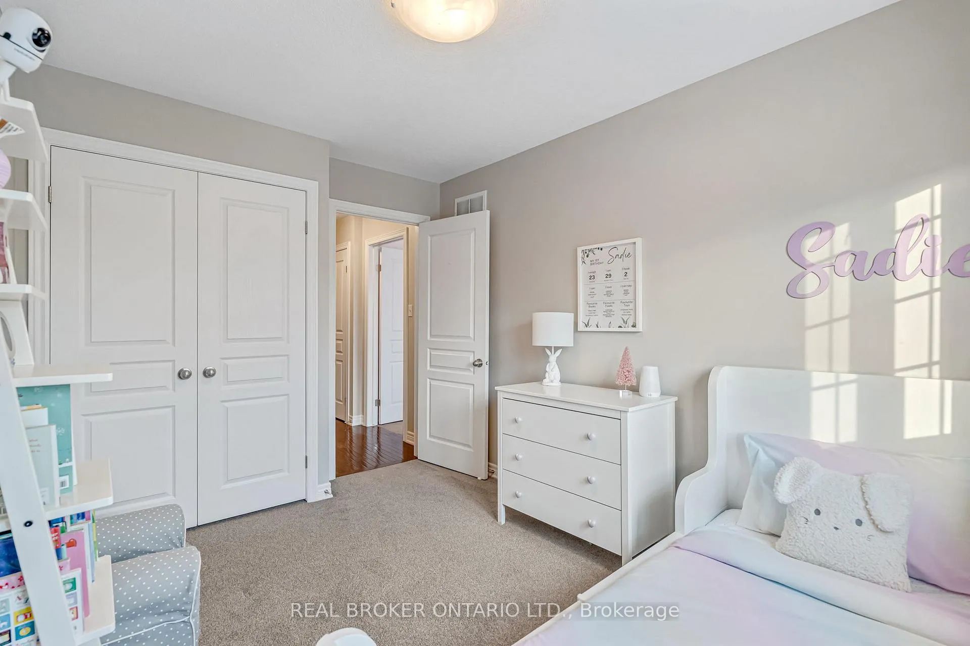 Photo 31 of 22 Forest Valley Crescent, Hamilton, Dundas — HOMEH