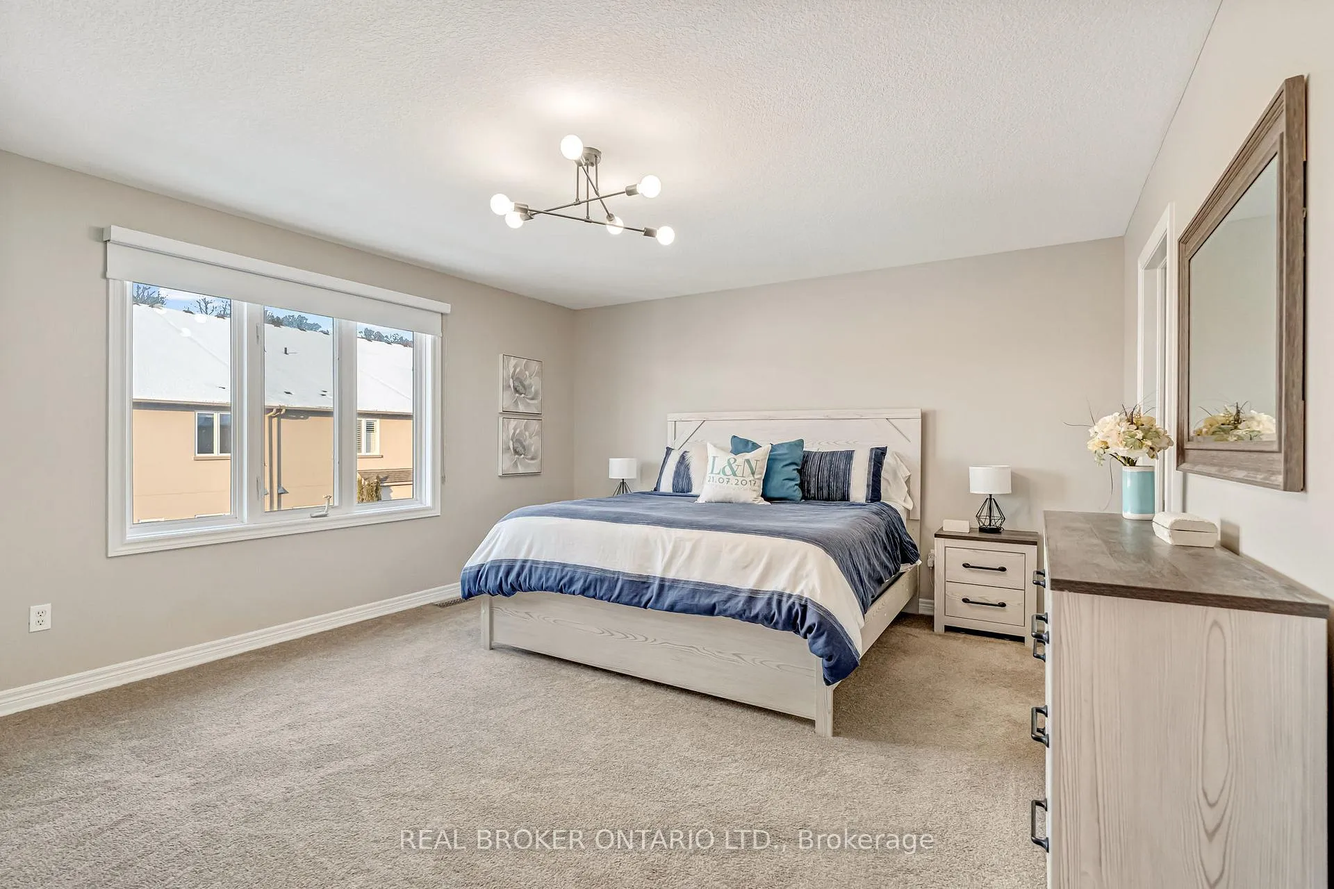 Photo 33 of 22 Forest Valley Crescent, Hamilton, Dundas — HOMEH