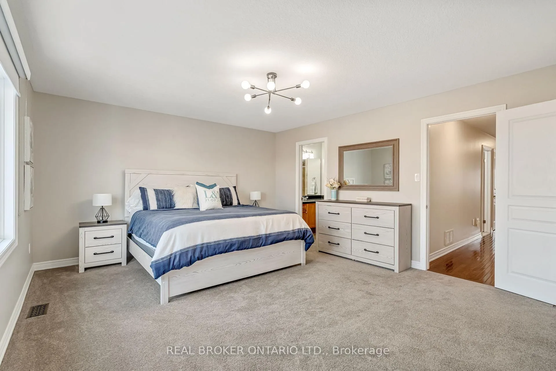 Photo 35 of 22 Forest Valley Crescent, Hamilton, Dundas — HOMEH