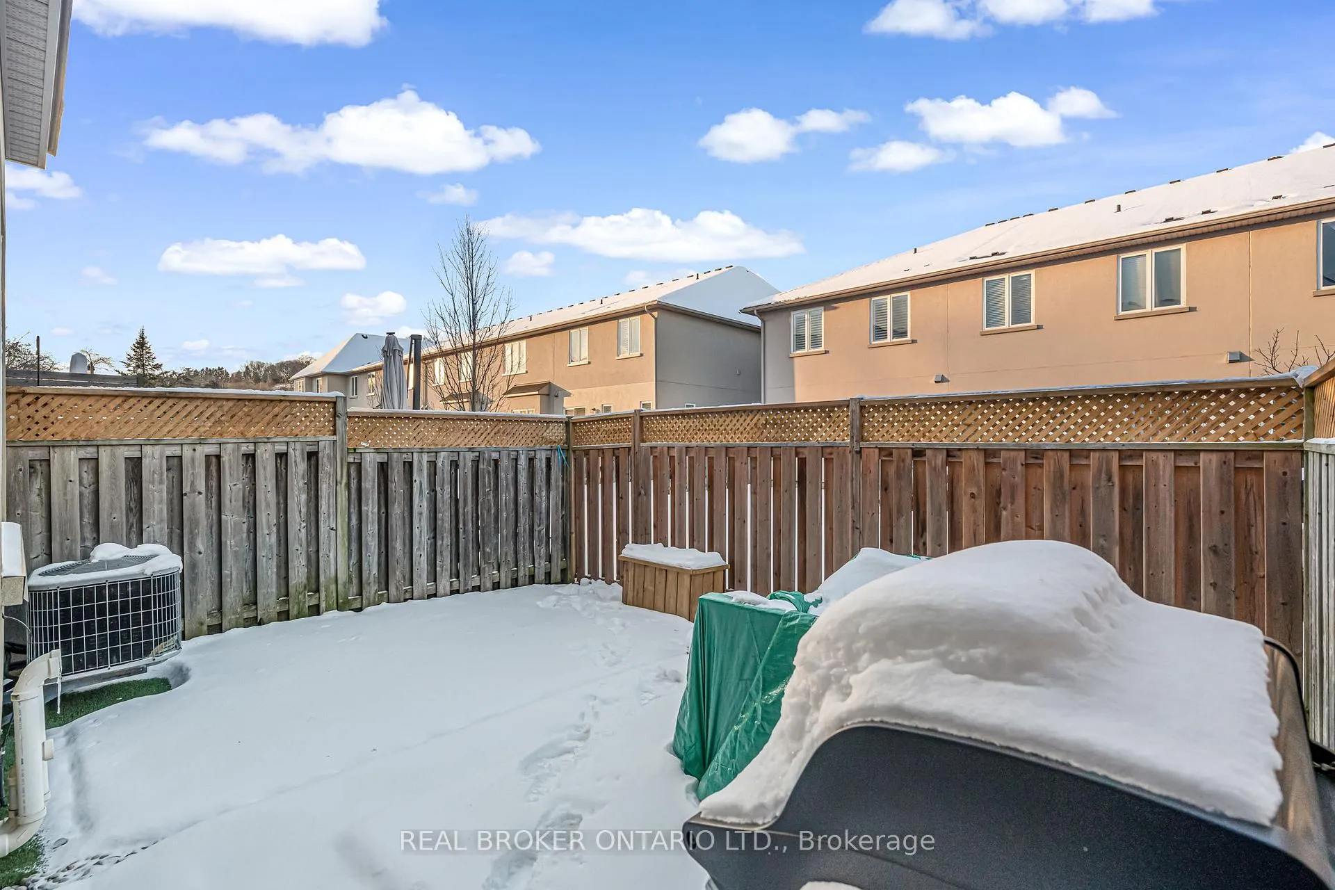 Photo 47 of 22 Forest Valley Crescent, Hamilton, Dundas — HOMEH