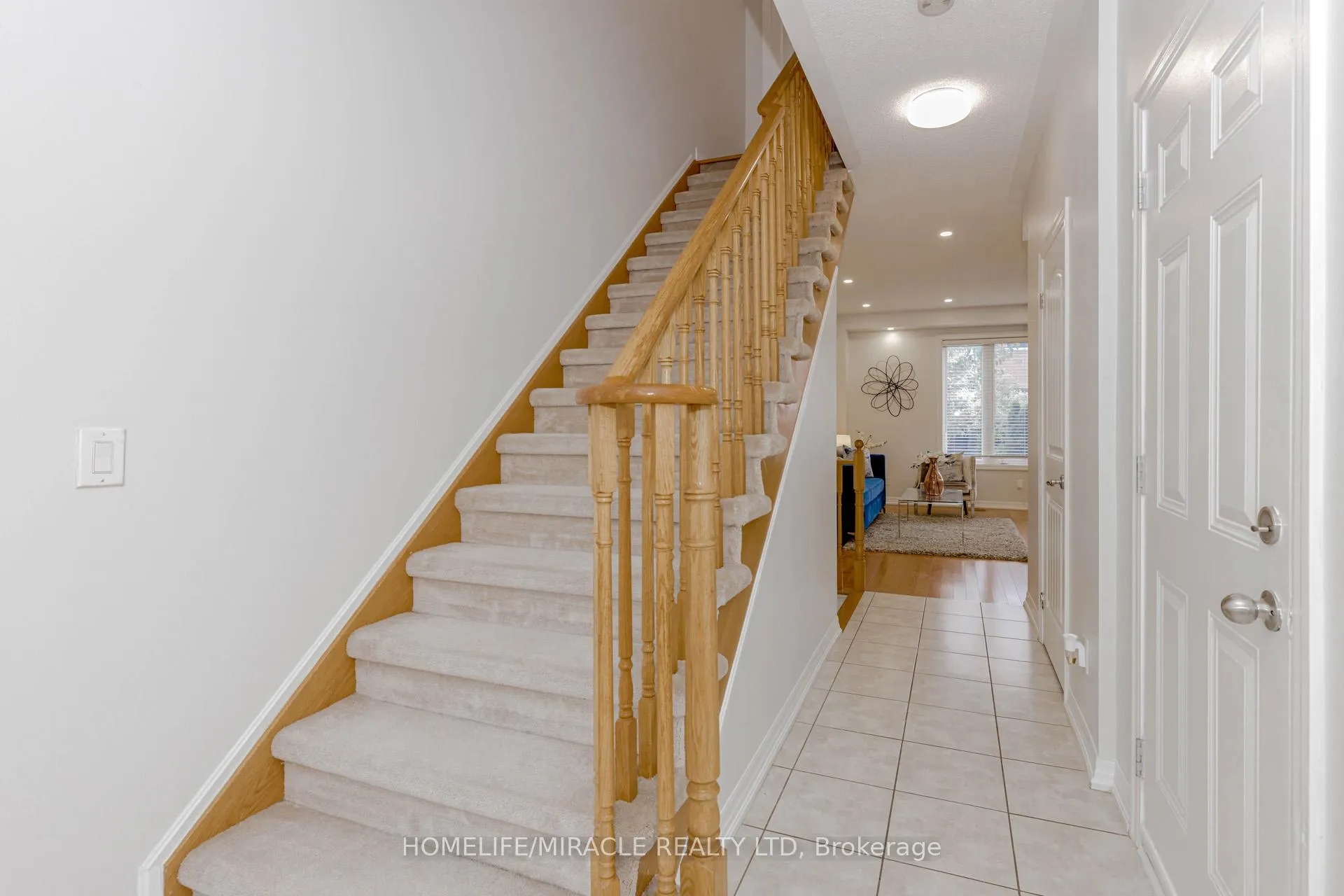 Photo 24 of 8 Whitmer Street, Milton, Scott — HOMEH