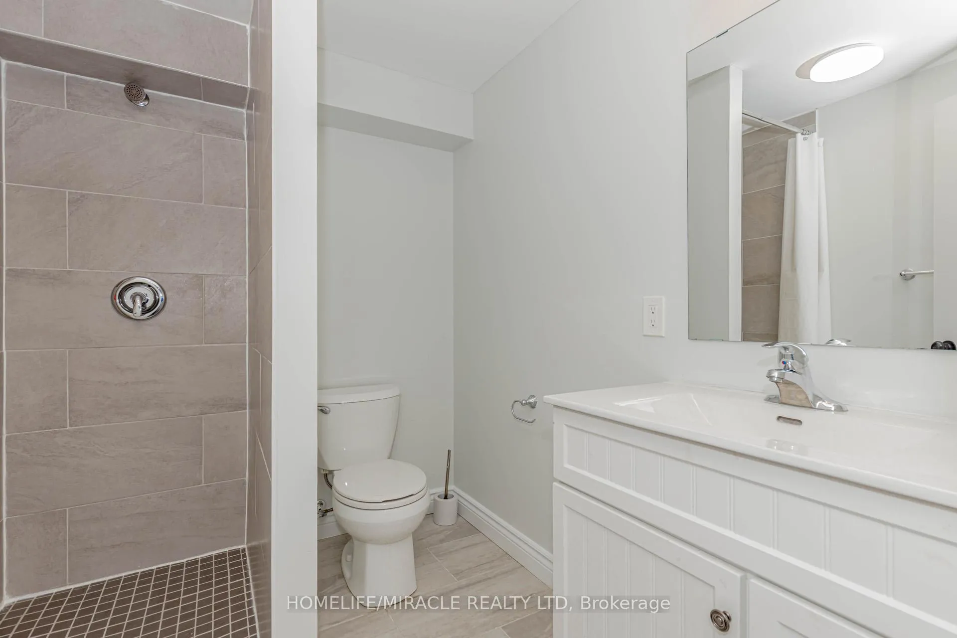 Photo 47 of 8 Whitmer Street, Milton, Scott — HOMEH