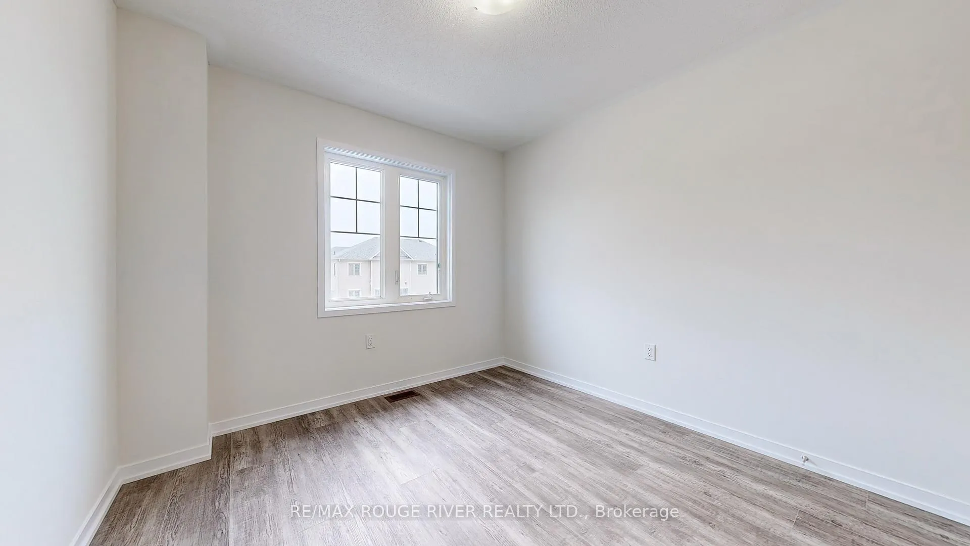 Photo 23 of 1532 Wheatcroft Drive, Oshawa, Kedron — HOMEH