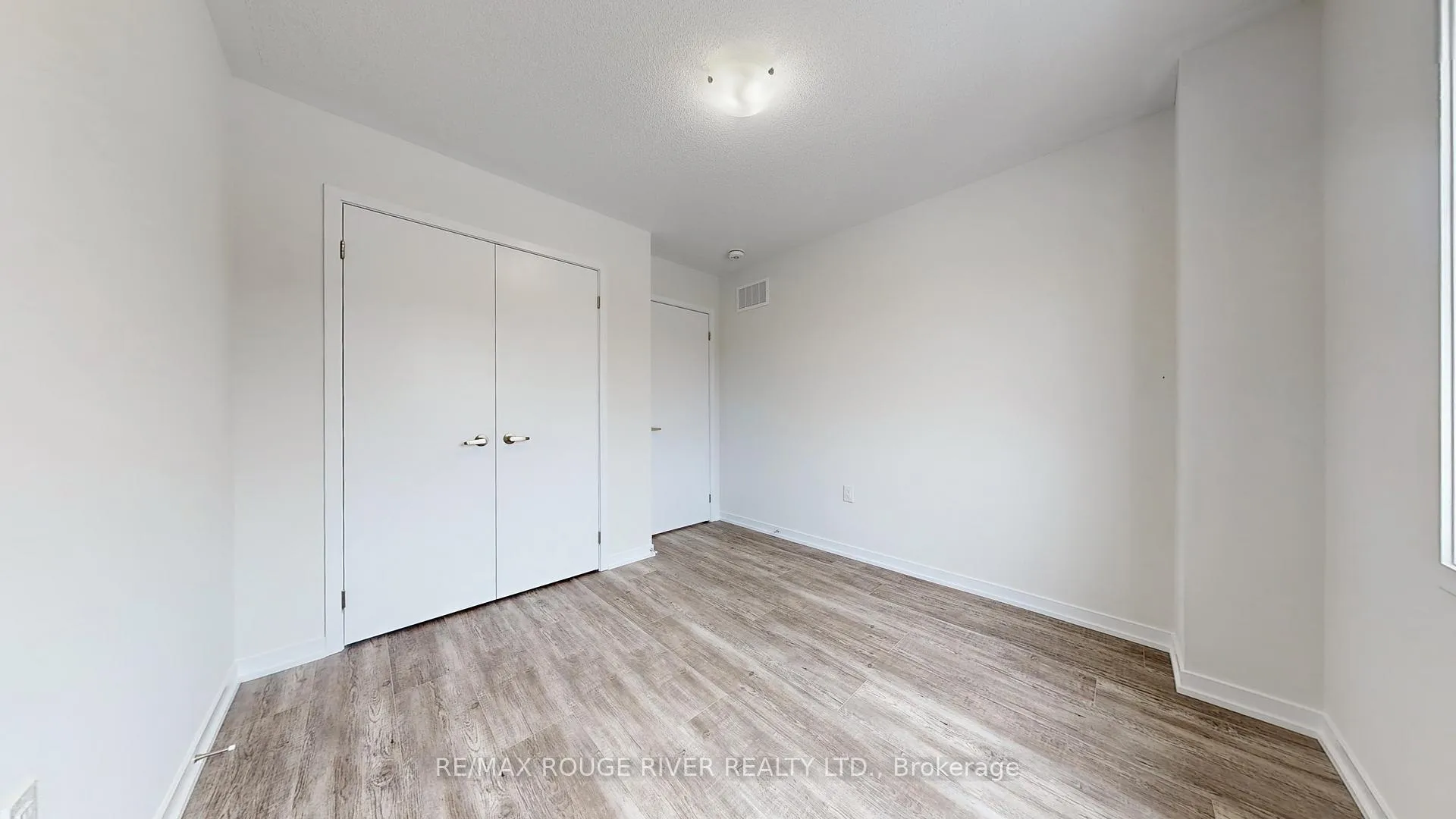 Photo 25 of 1532 Wheatcroft Drive, Oshawa, Kedron — HOMEH