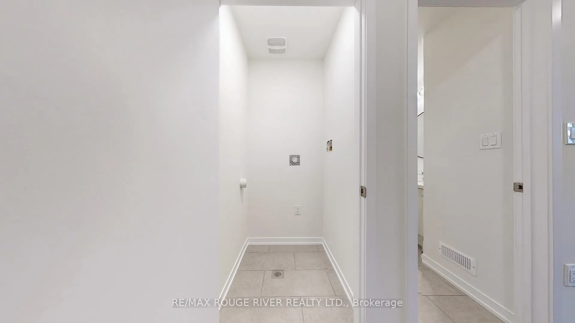 Photo 28 of 1532 Wheatcroft Drive, Oshawa, Kedron — HOMEH
