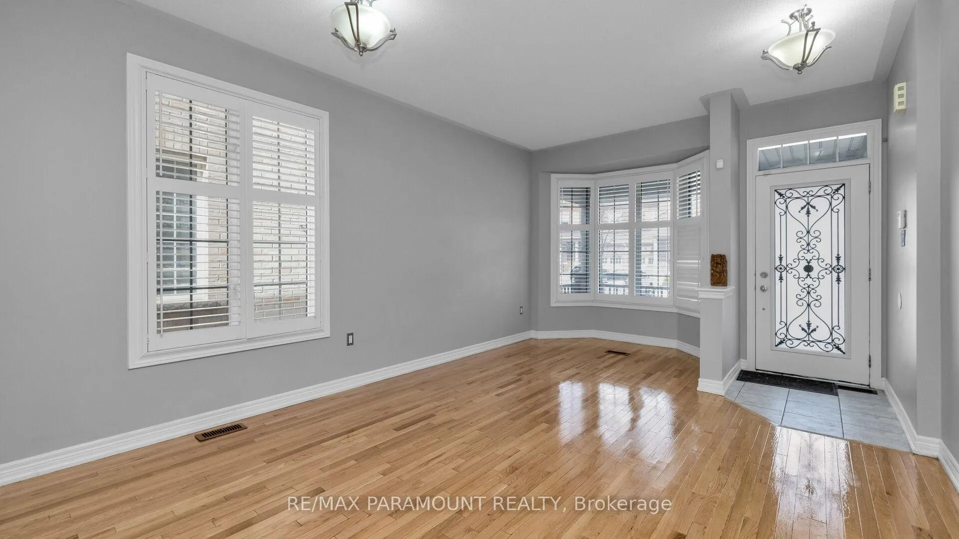 Photo 5 of Unit # Upper, 102 Allegro Drive, Brampton, Credit Valley — HOMEH