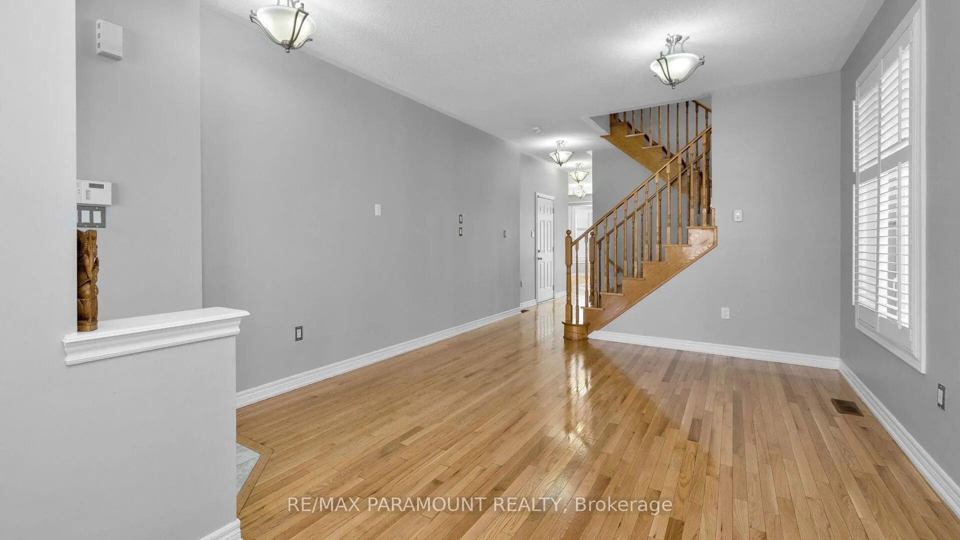 Photo 7 of Unit # Upper, 102 Allegro Drive, Brampton, Credit Valley — HOMEH