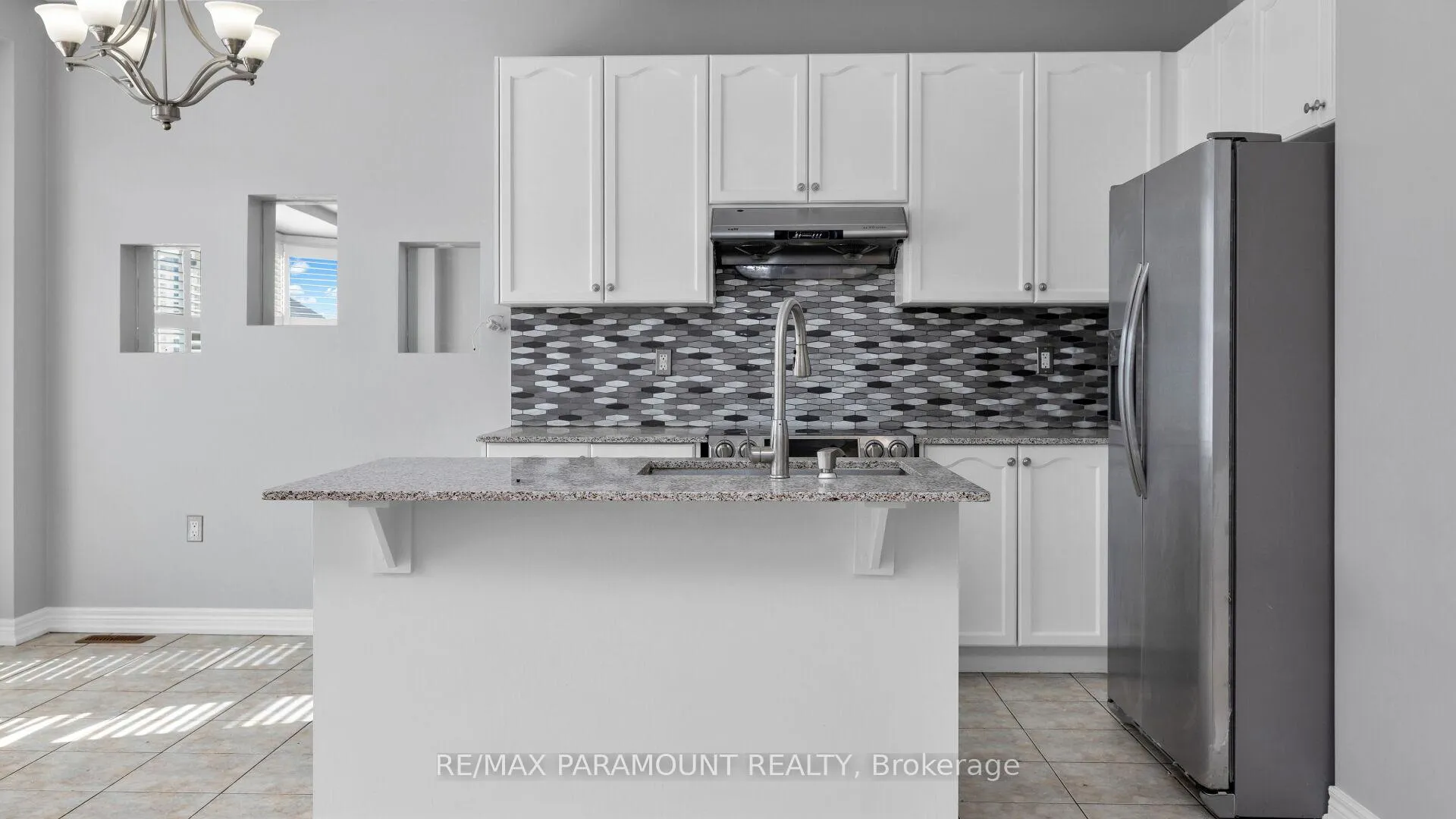 Photo 12 of Unit # Upper, 102 Allegro Drive, Brampton, Credit Valley — HOMEH