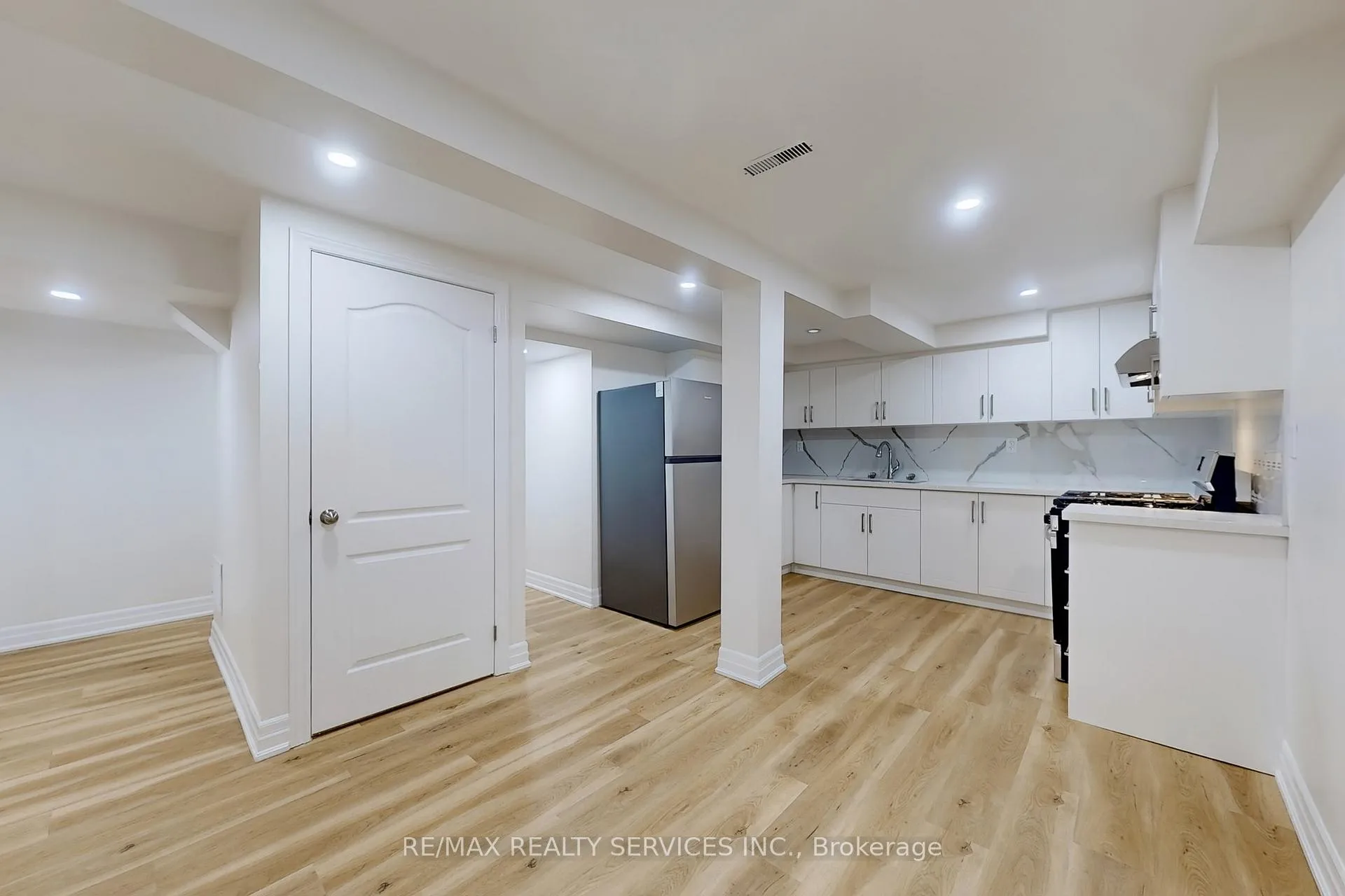 Photo 10 of Unit Lower, 50 Glebe Crescent, Brampton, Northgate — HOMEH