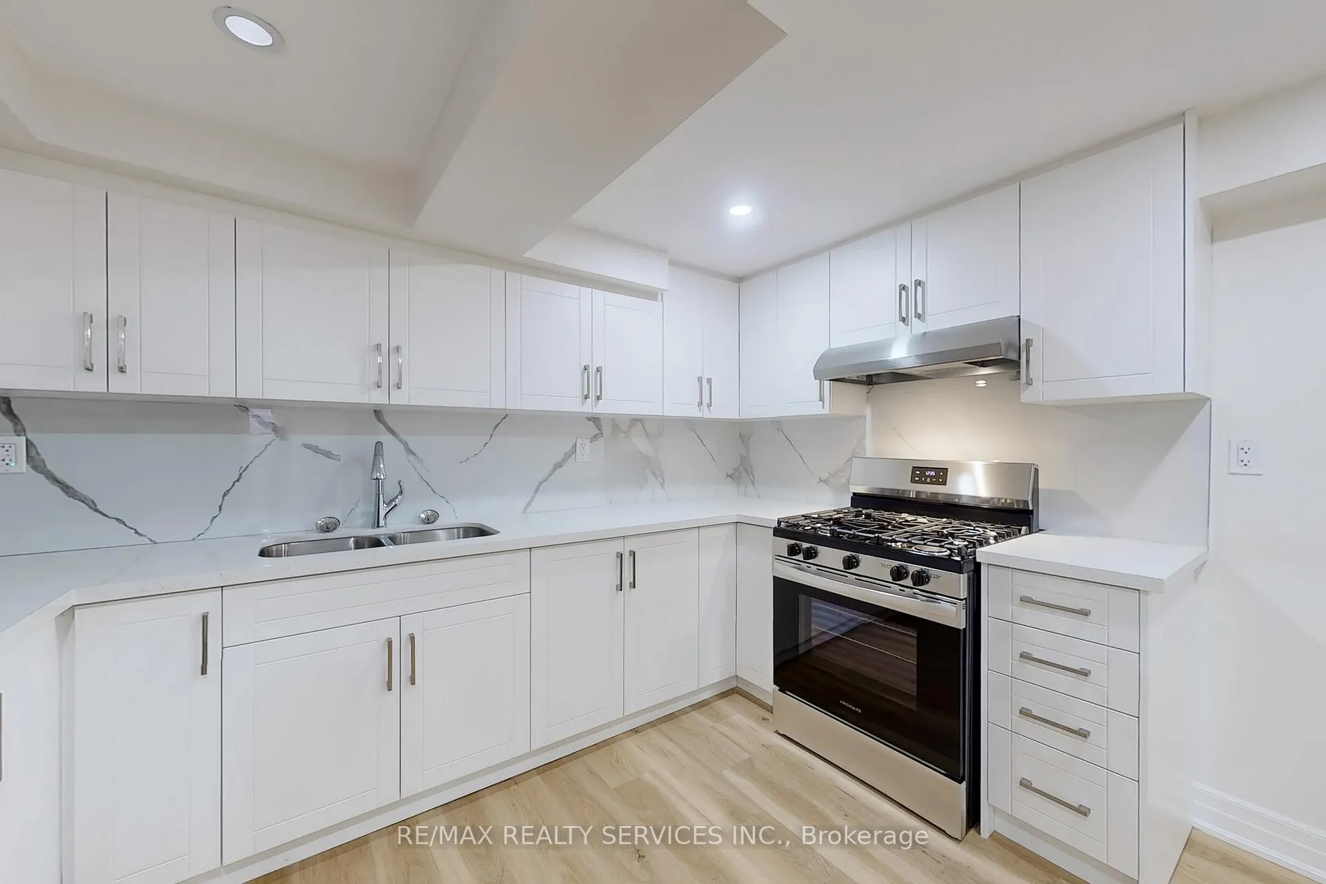 Photo 11 of Unit Lower, 50 Glebe Crescent, Brampton, Northgate — HOMEH
