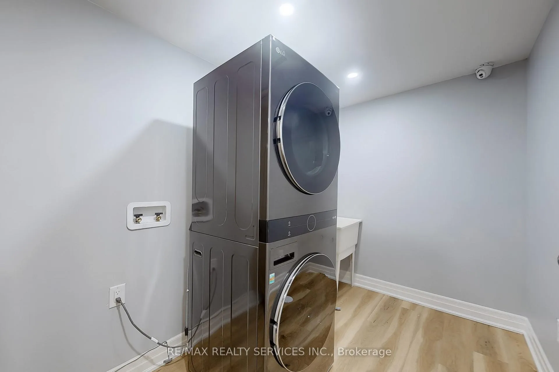 Photo 19 of Unit Lower, 50 Glebe Crescent, Brampton, Northgate — HOMEH