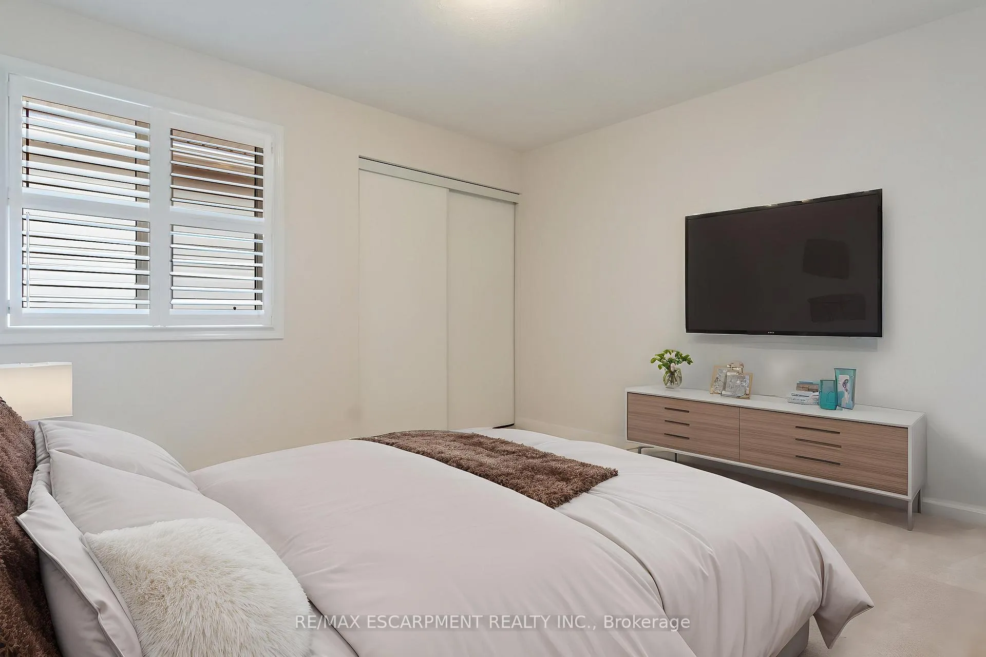 Photo 35 of 255 Monaghan Crescent, Milton, Willmott — HOMEH