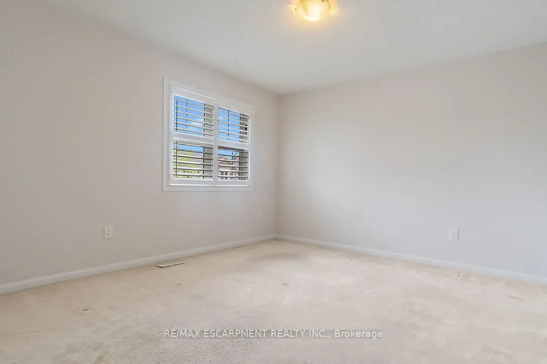 Photo 40 of 255 Monaghan Crescent, Milton, Willmott — HOMEH