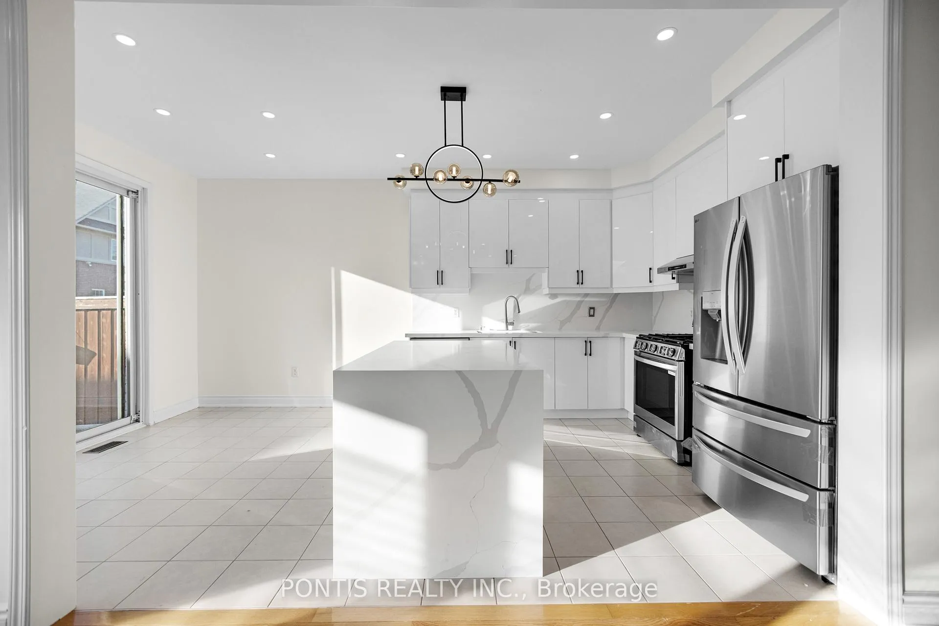 Photo 11 of Unit Main, 6 Dulverton Drive, Brampton, Northwest Brampton — HOMEH