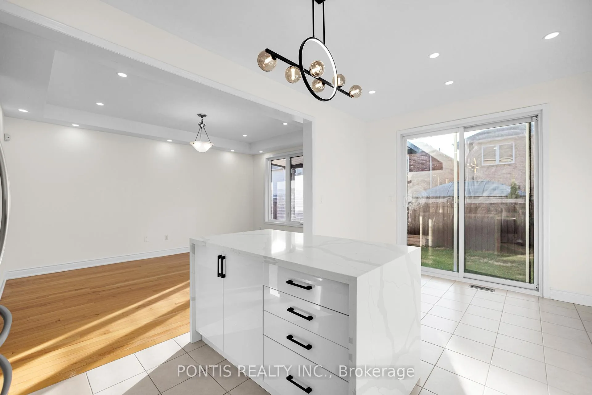 Photo 13 of Unit Main, 6 Dulverton Drive, Brampton, Northwest Brampton — HOMEH