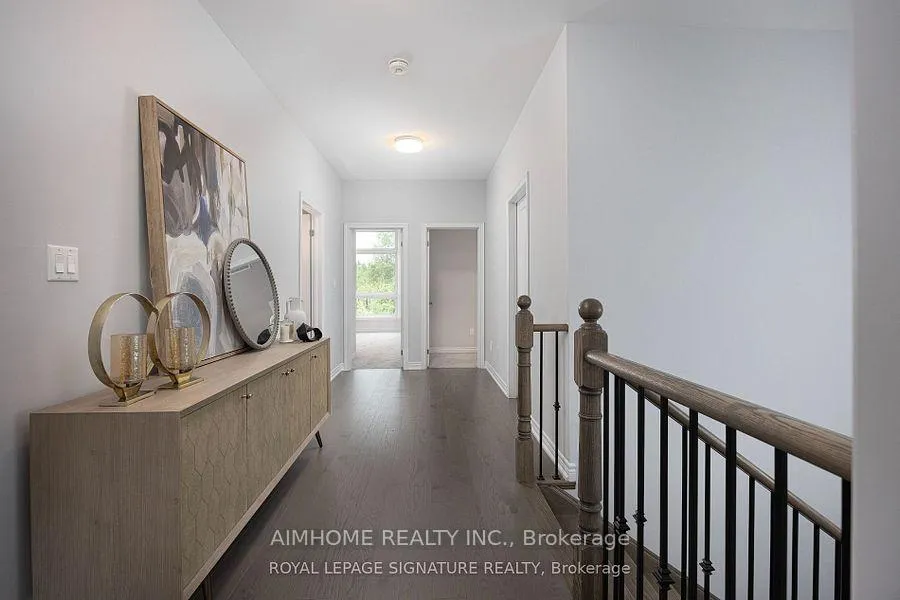 Photo 11 of 92 Woodhaven Avenue, Aurora, Aurora Estates — HOMEH