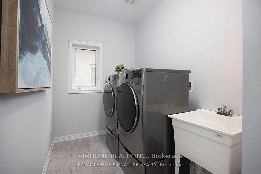 Photo 16 of 92 Woodhaven Avenue, Aurora, Aurora Estates — HOMEH
