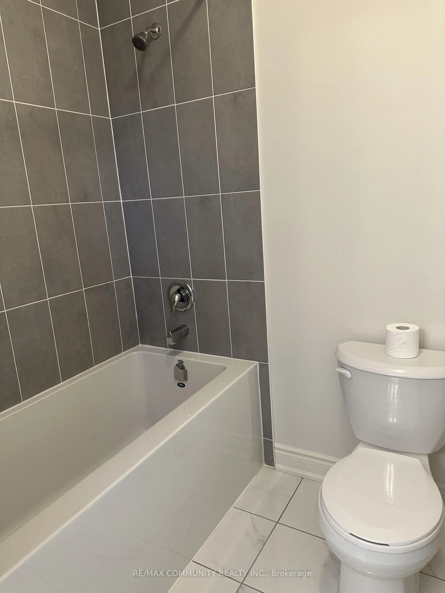 Photo 27 of 2225 Crystal Drive, Oshawa, Kedron — HOMEH