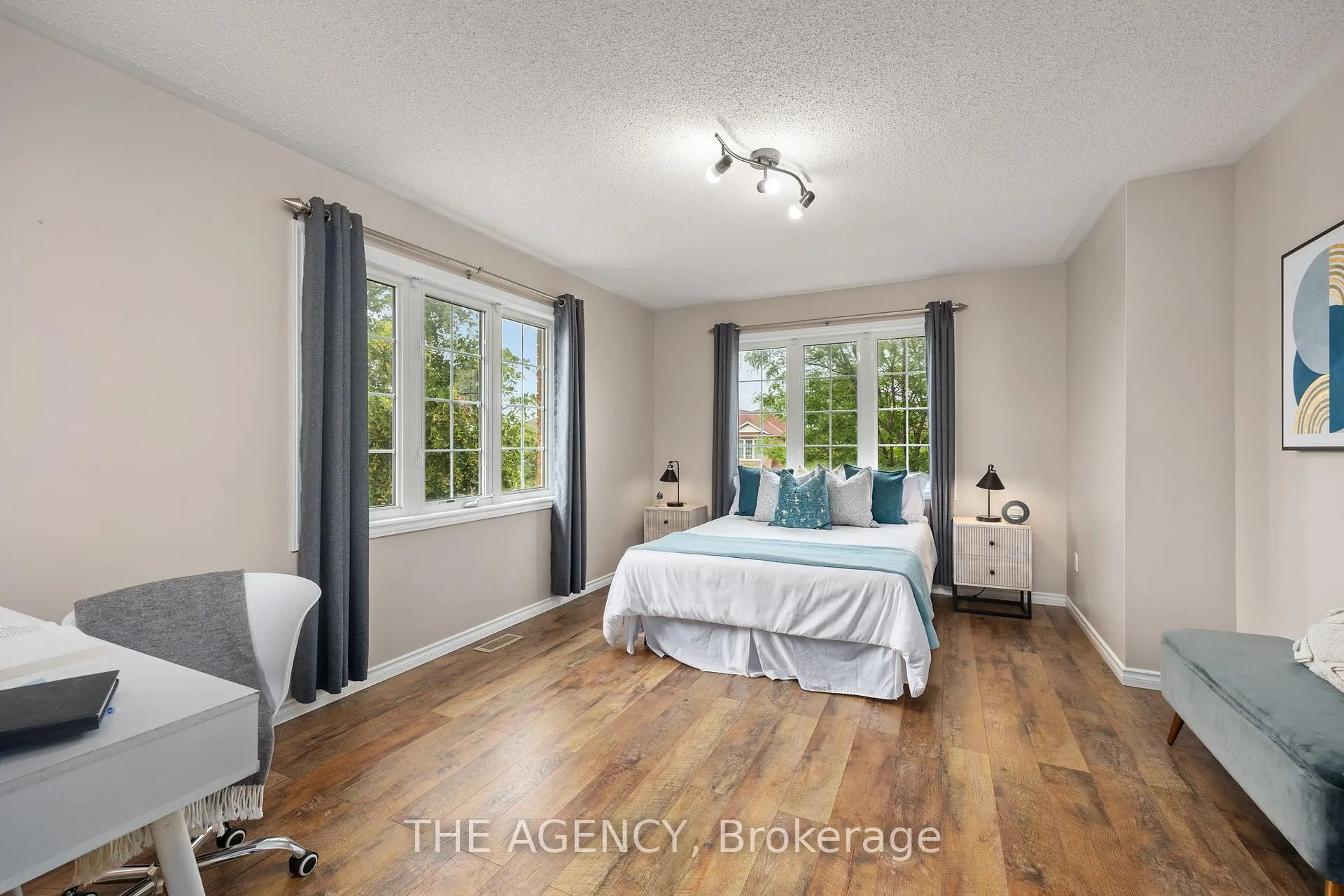 Photo 15 of 1 Applegrove Court, Brampton, Sandringham-Wellington — HOMEH