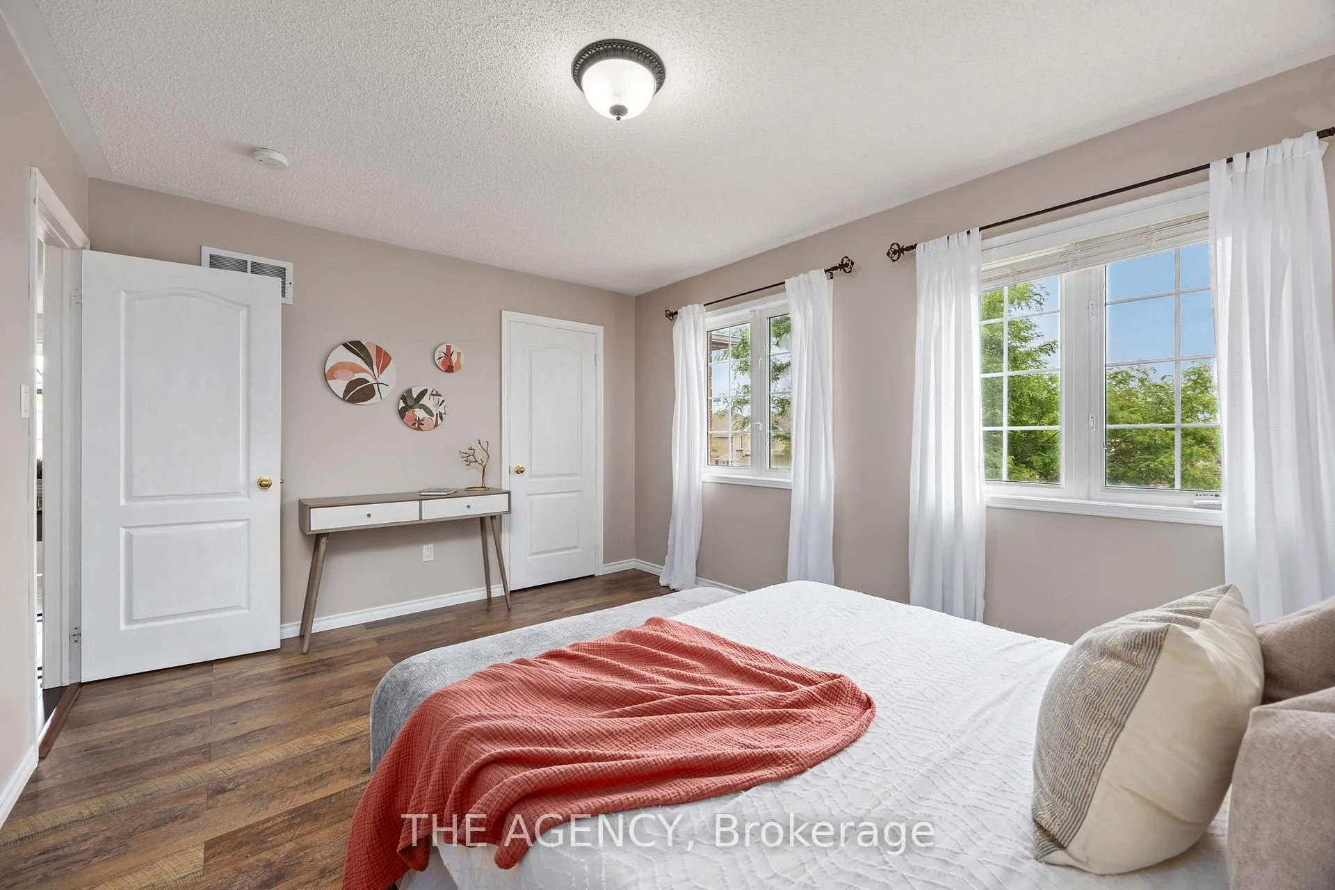 Photo 19 of 1 Applegrove Court, Brampton, Sandringham-Wellington — HOMEH