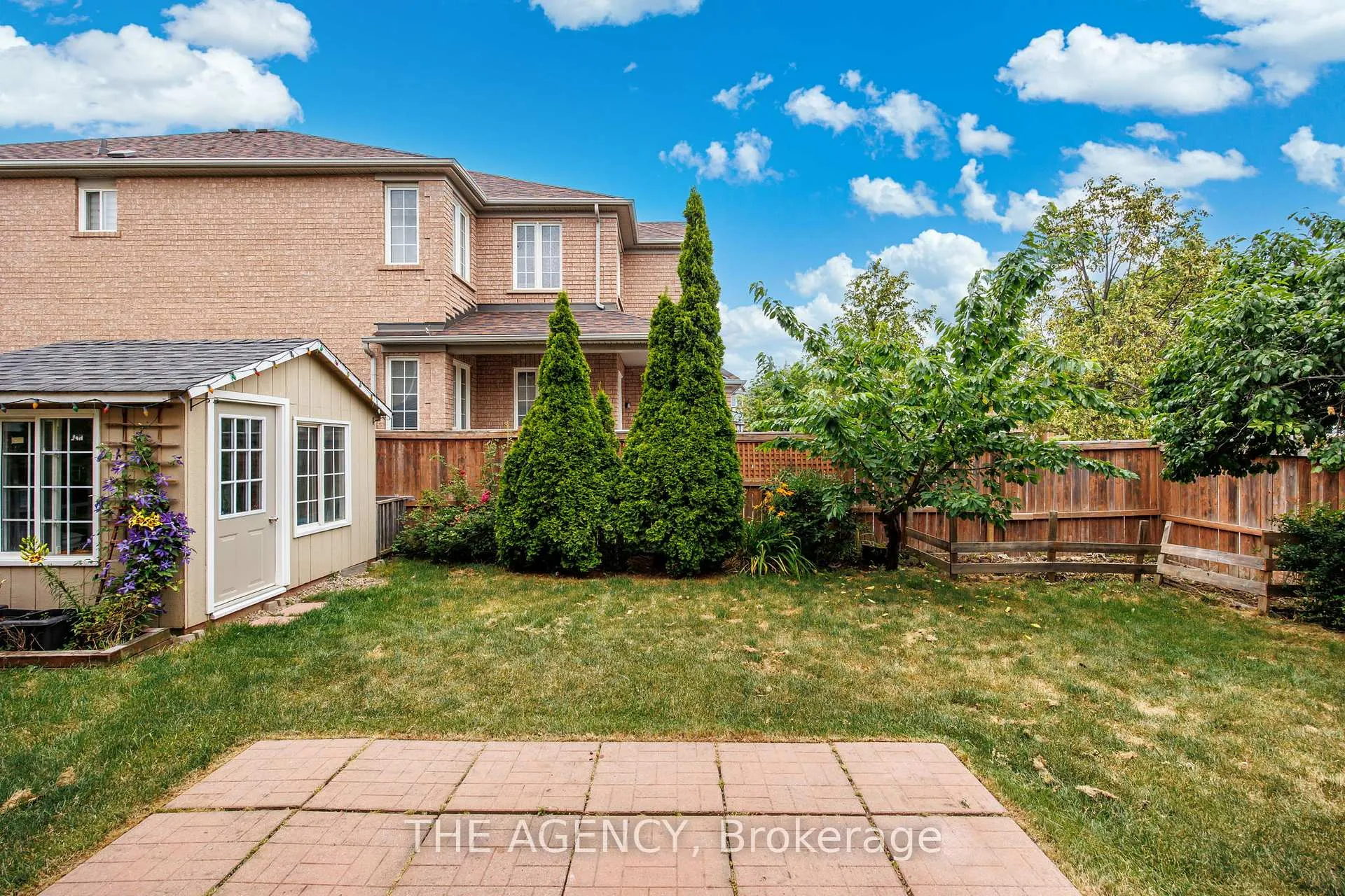 Photo 26 of 1 Applegrove Court, Brampton, Sandringham-Wellington — HOMEH