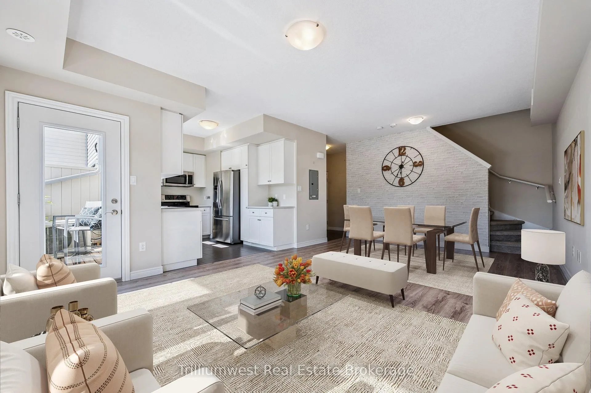 Photo 4 of Unit 13, 39 Kay Crescent, Guelph, Pineridge/Westminster Woods — HOMEH