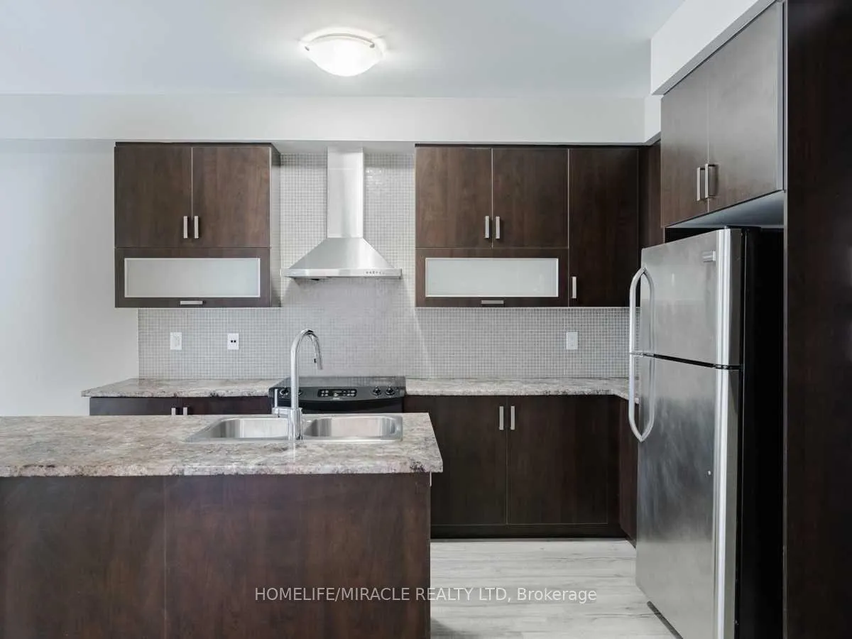 Photo 15 of Unit Upper, 414 Queen Mary Drive, Brampton, Northwest Brampton — HOMEH