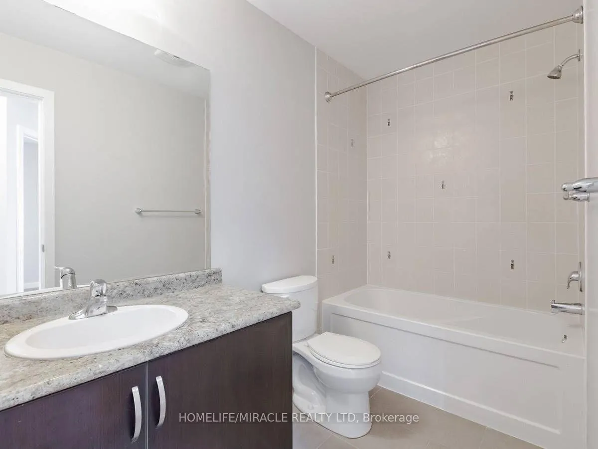Photo 23 of Unit Upper, 414 Queen Mary Drive, Brampton, Northwest Brampton — HOMEH
