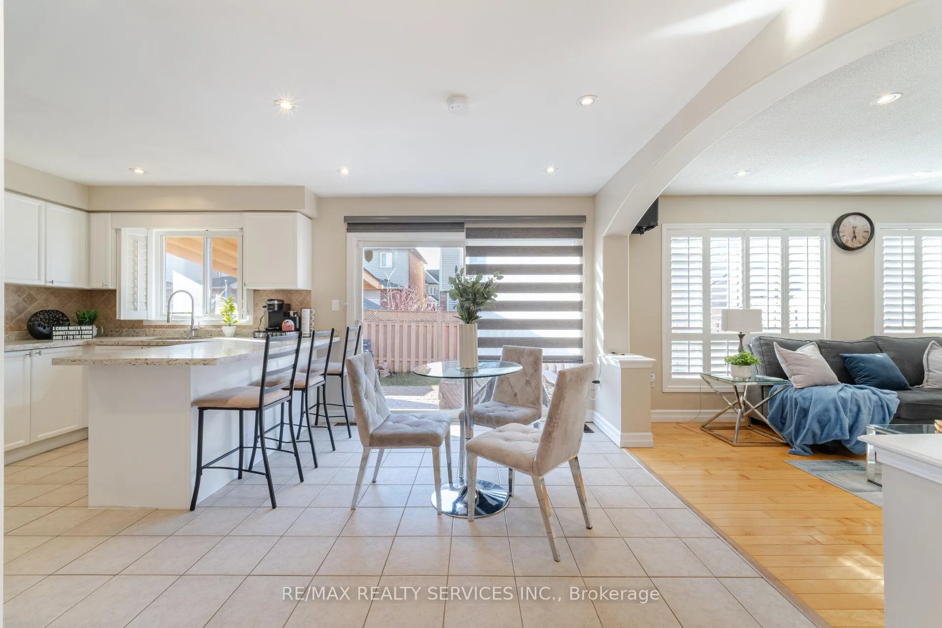 Photo 10 of 12 Lilypad Road, Brampton, Fletcher's Meadow — HOMEH