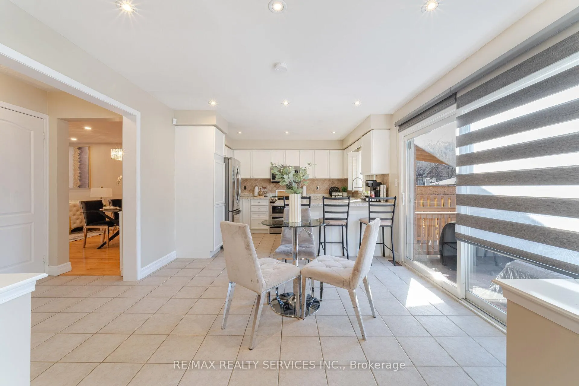 Photo 11 of 12 Lilypad Road, Brampton, Fletcher's Meadow — HOMEH