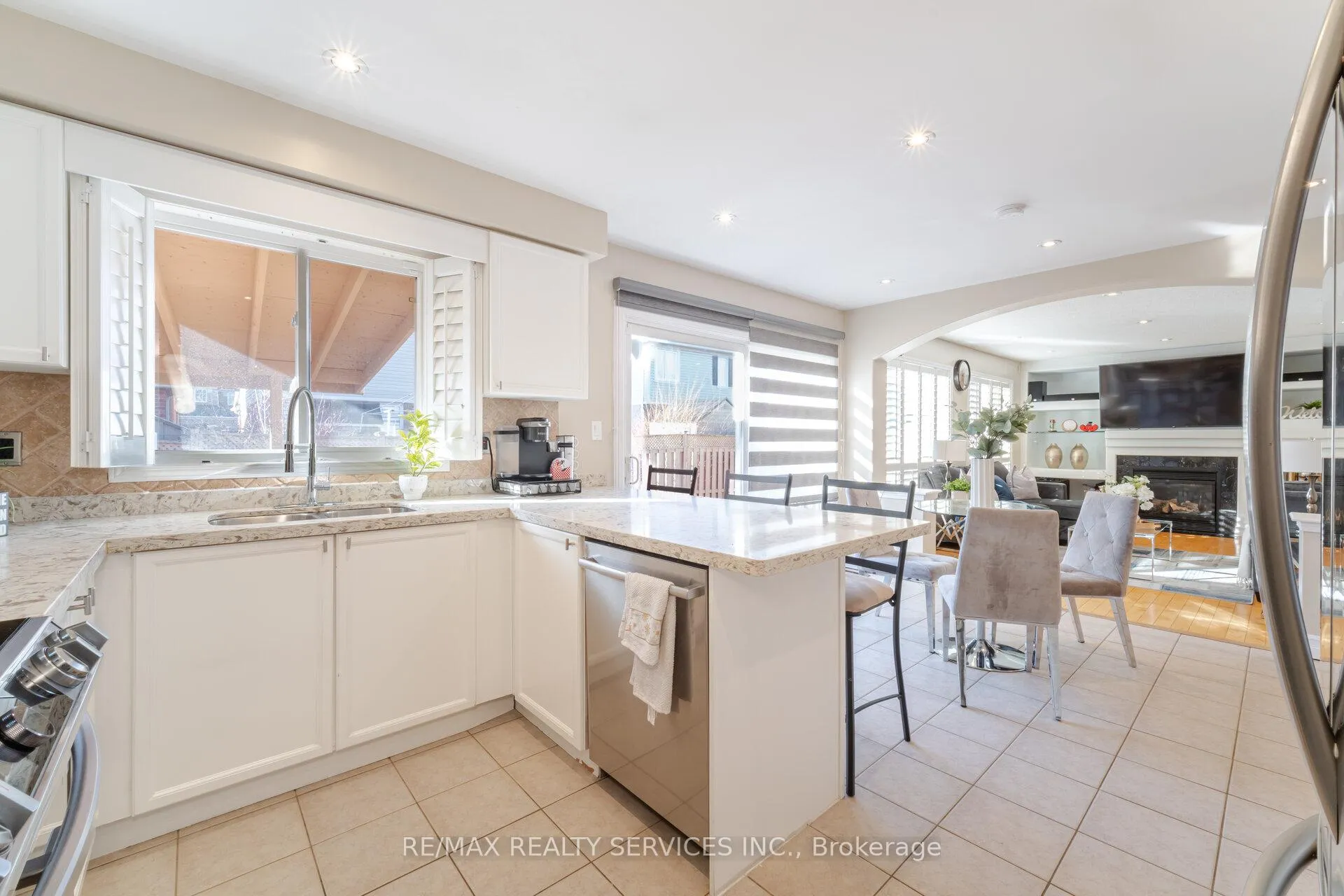 Photo 15 of 12 Lilypad Road, Brampton, Fletcher's Meadow — HOMEH