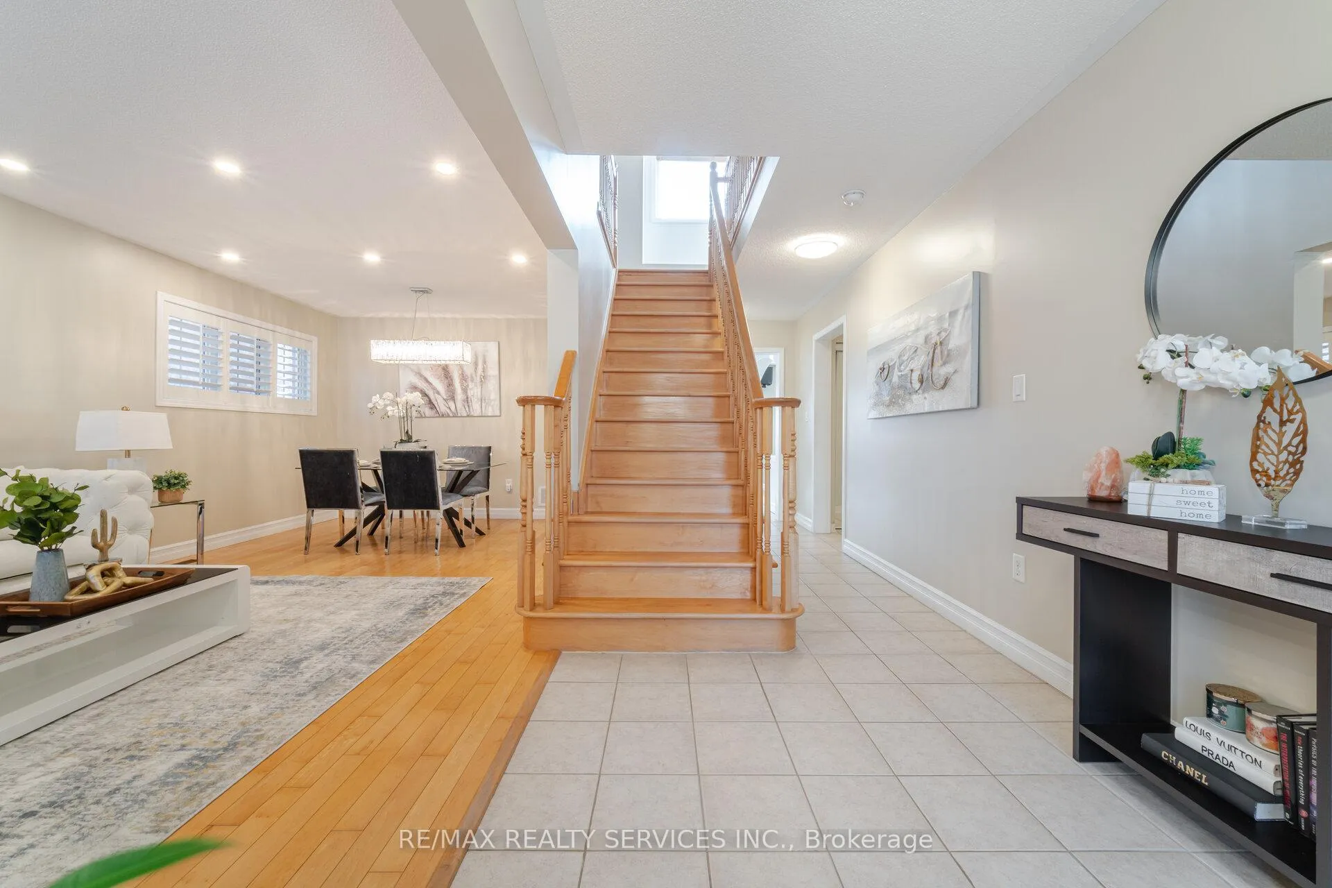 Photo 23 of 12 Lilypad Road, Brampton, Fletcher's Meadow — HOMEH