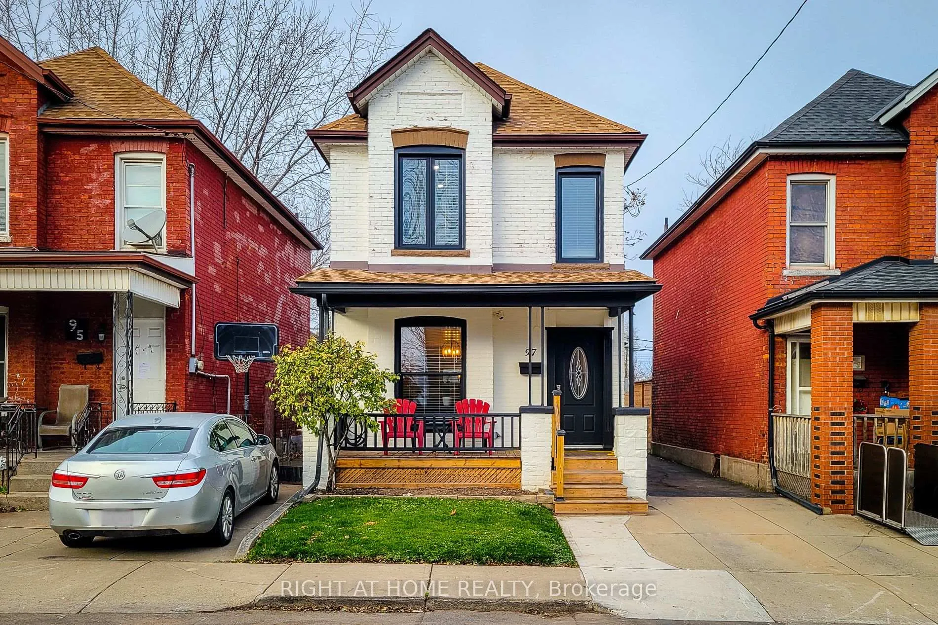 Photo 2 of 97 Keith Street, Hamilton, Landsdale — HOMEH