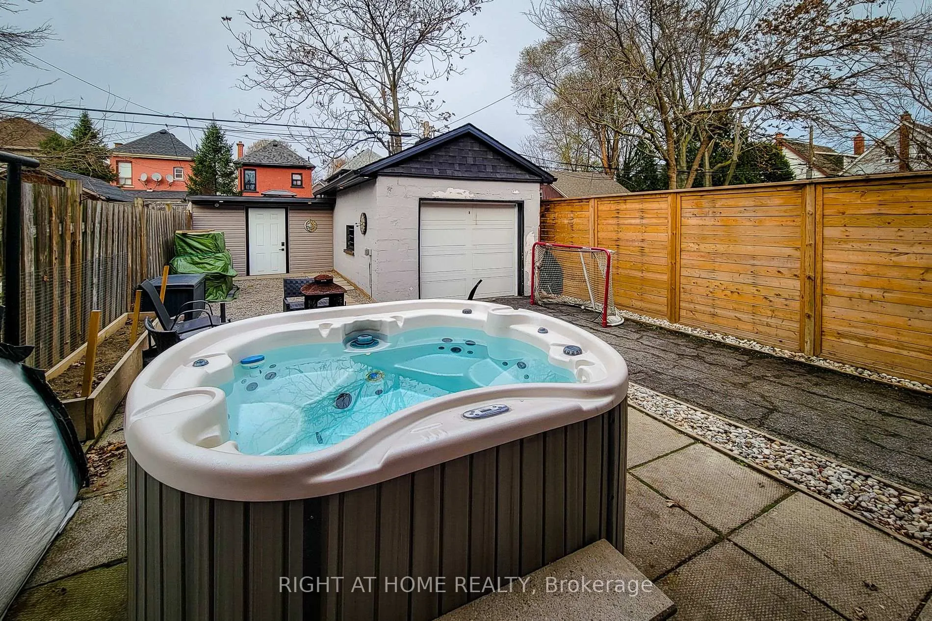 Photo 5 of 97 Keith Street, Hamilton, Landsdale — HOMEH