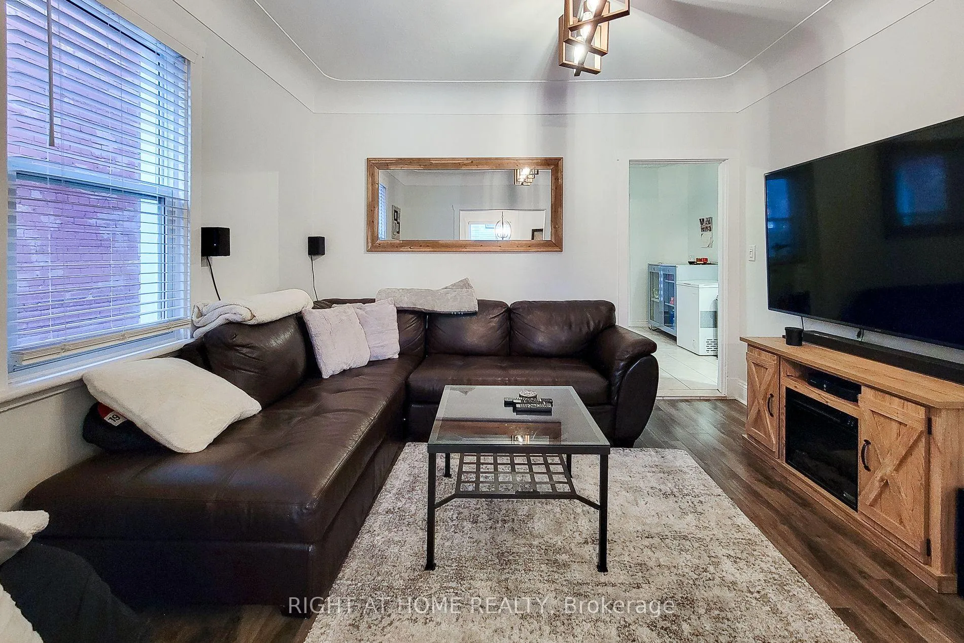 Photo 11 of 97 Keith Street, Hamilton, Landsdale — HOMEH