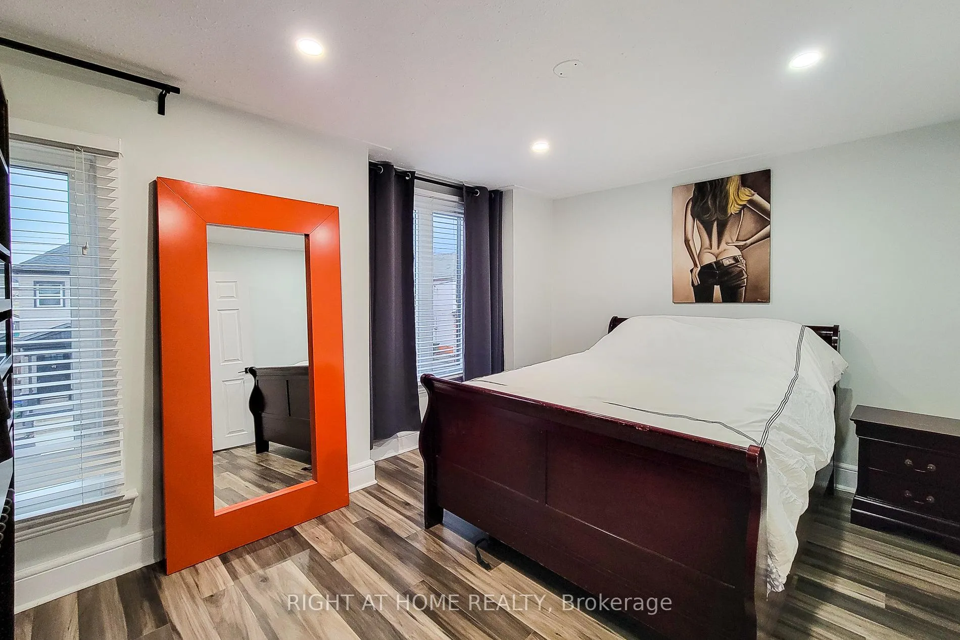 Photo 26 of 97 Keith Street, Hamilton, Landsdale — HOMEH
