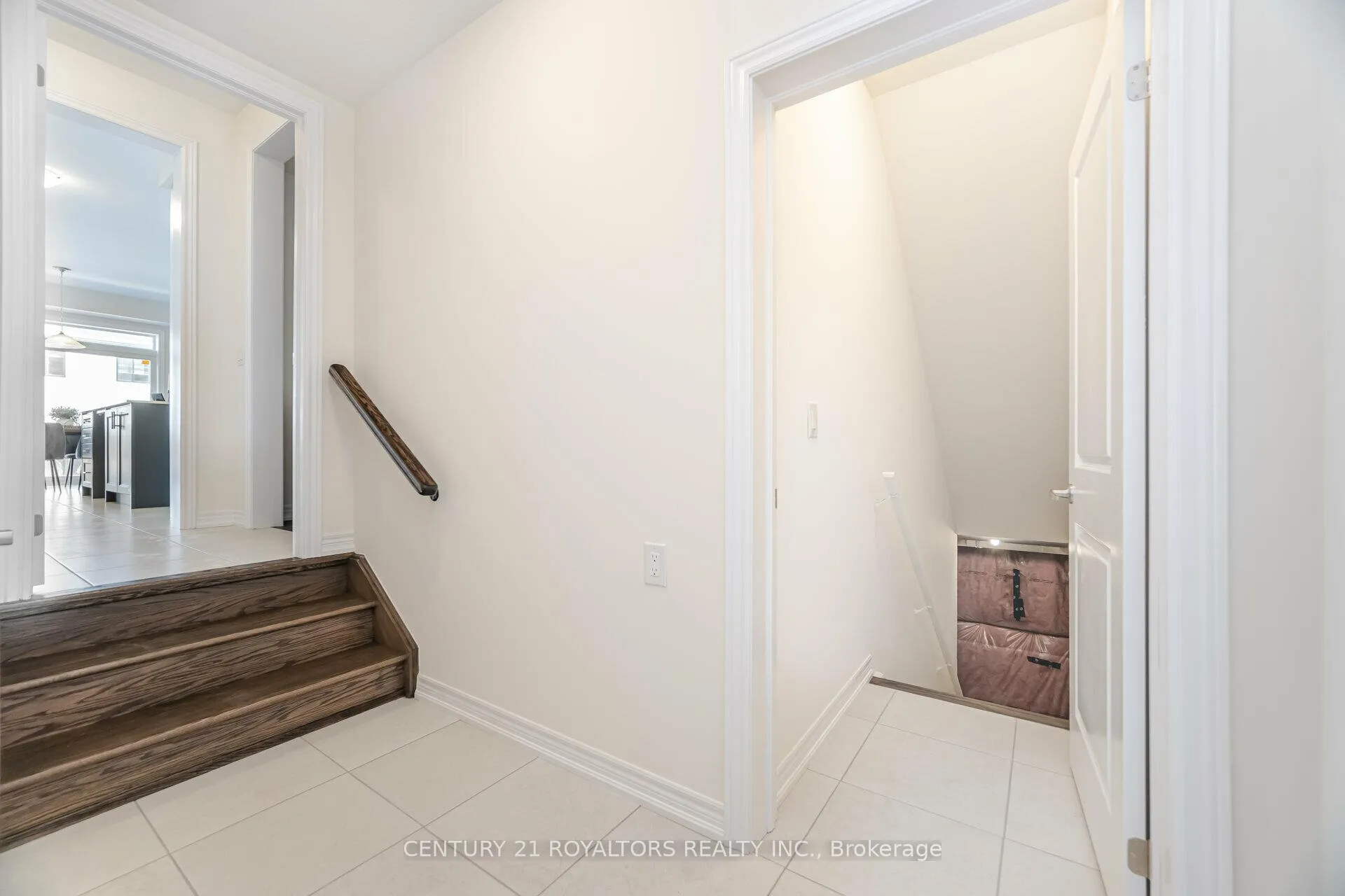 Photo 35 of 277 Broadacre Drive, Kitchener, Pioneer Park/Doon/Wyldwoods — HOMEH