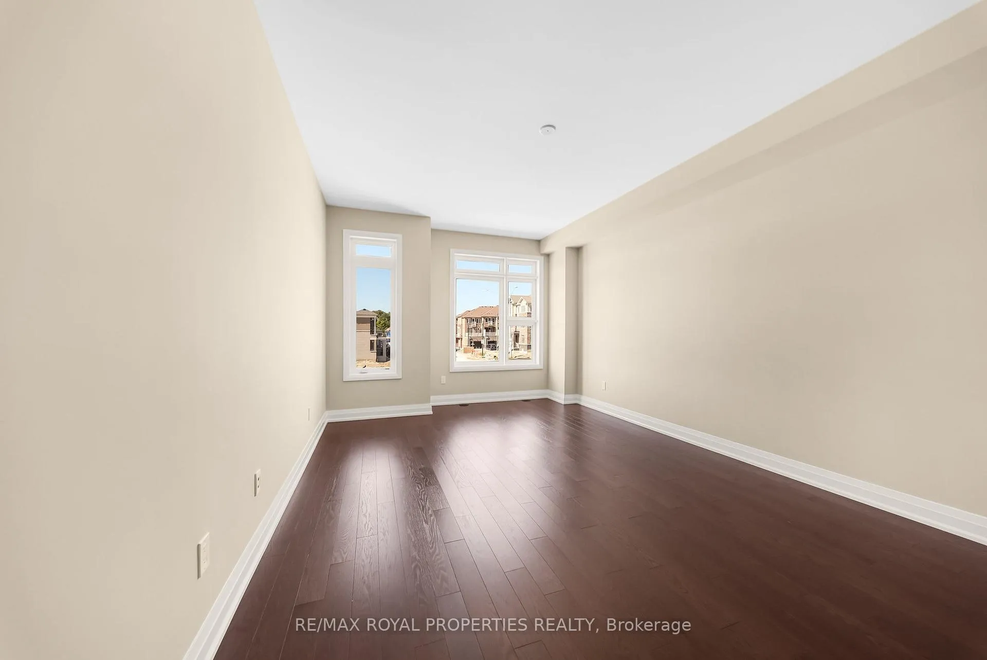 Photo 10 of 2831 Whites Road, Pickering, Rural Pickering — HOMEH