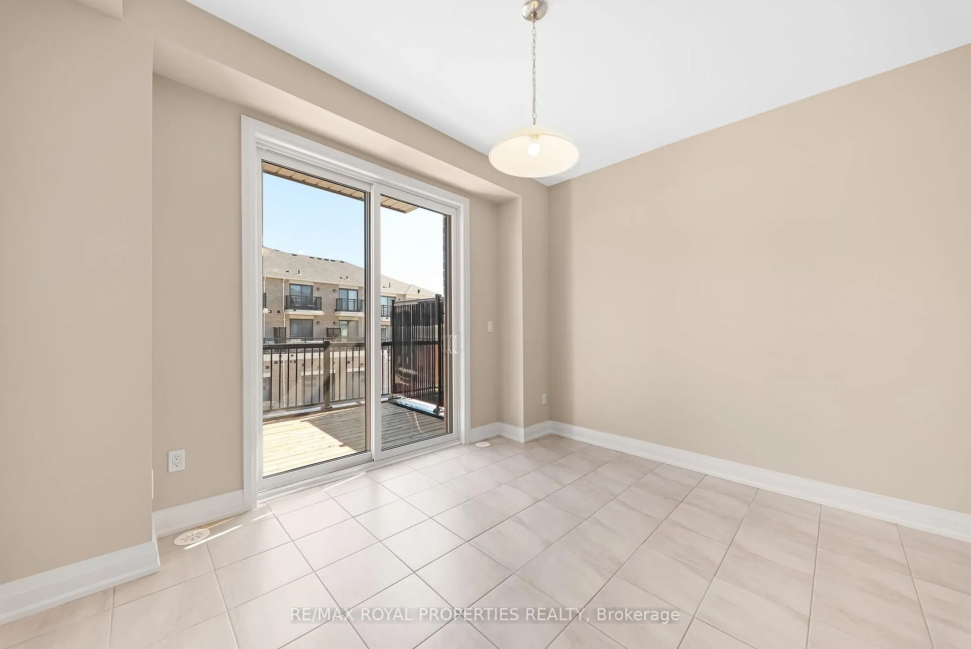 Photo 16 of 2831 Whites Road, Pickering, Rural Pickering — HOMEH