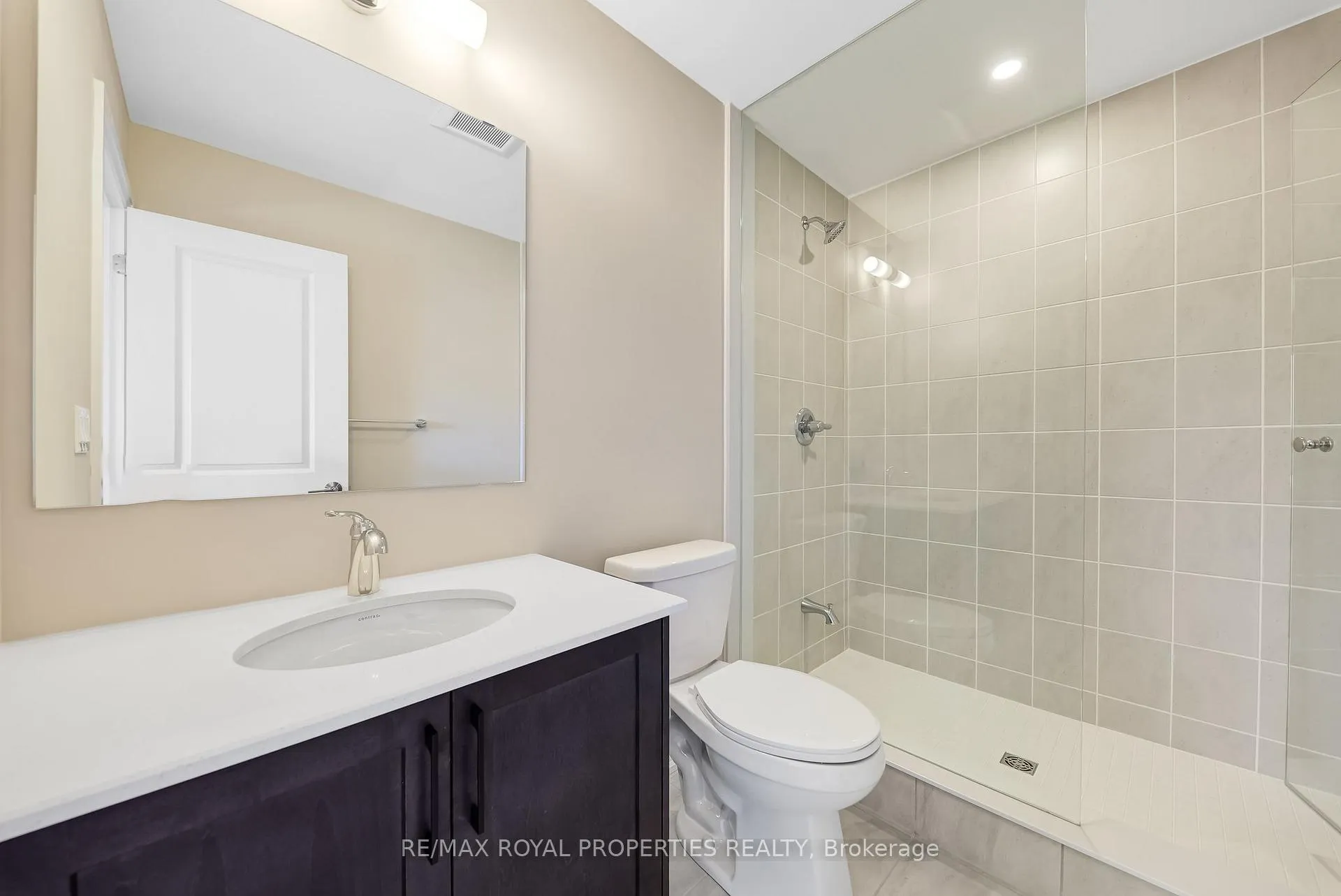 Photo 30 of 2831 Whites Road, Pickering, Rural Pickering — HOMEH
