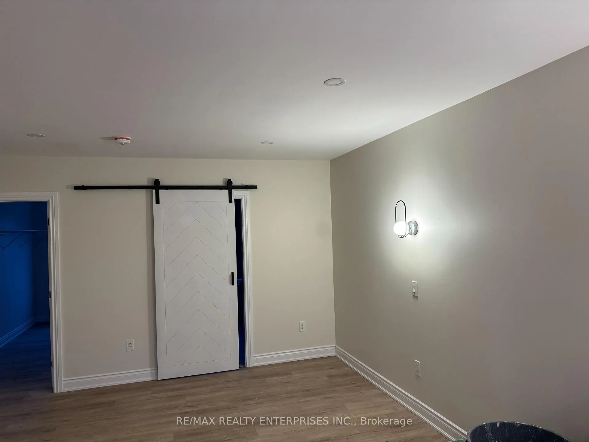 Photo 10 of 27 Seven Oaks Drive, Hamilton, Hill Park — HOMEH