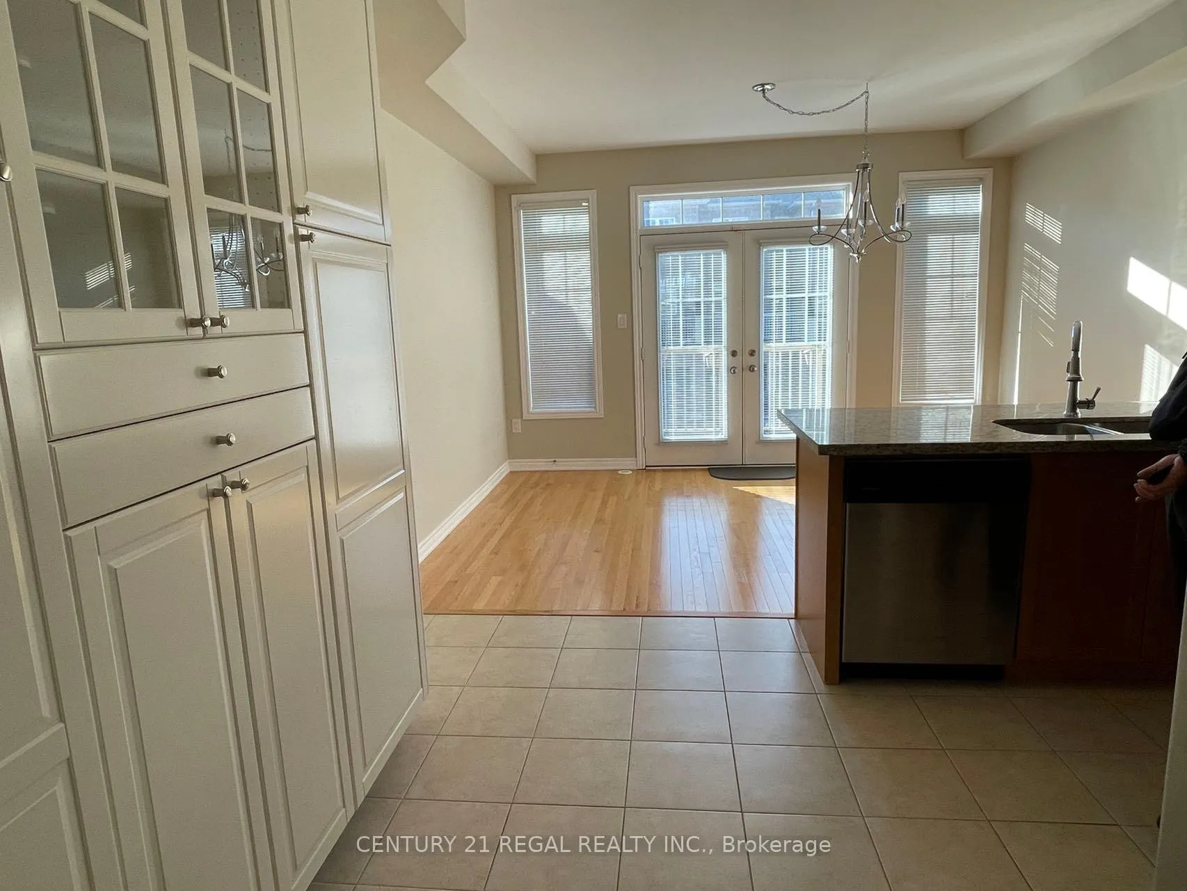 Photo 7 of 306 Delray Drive, Markham, Greensborough — HOMEH