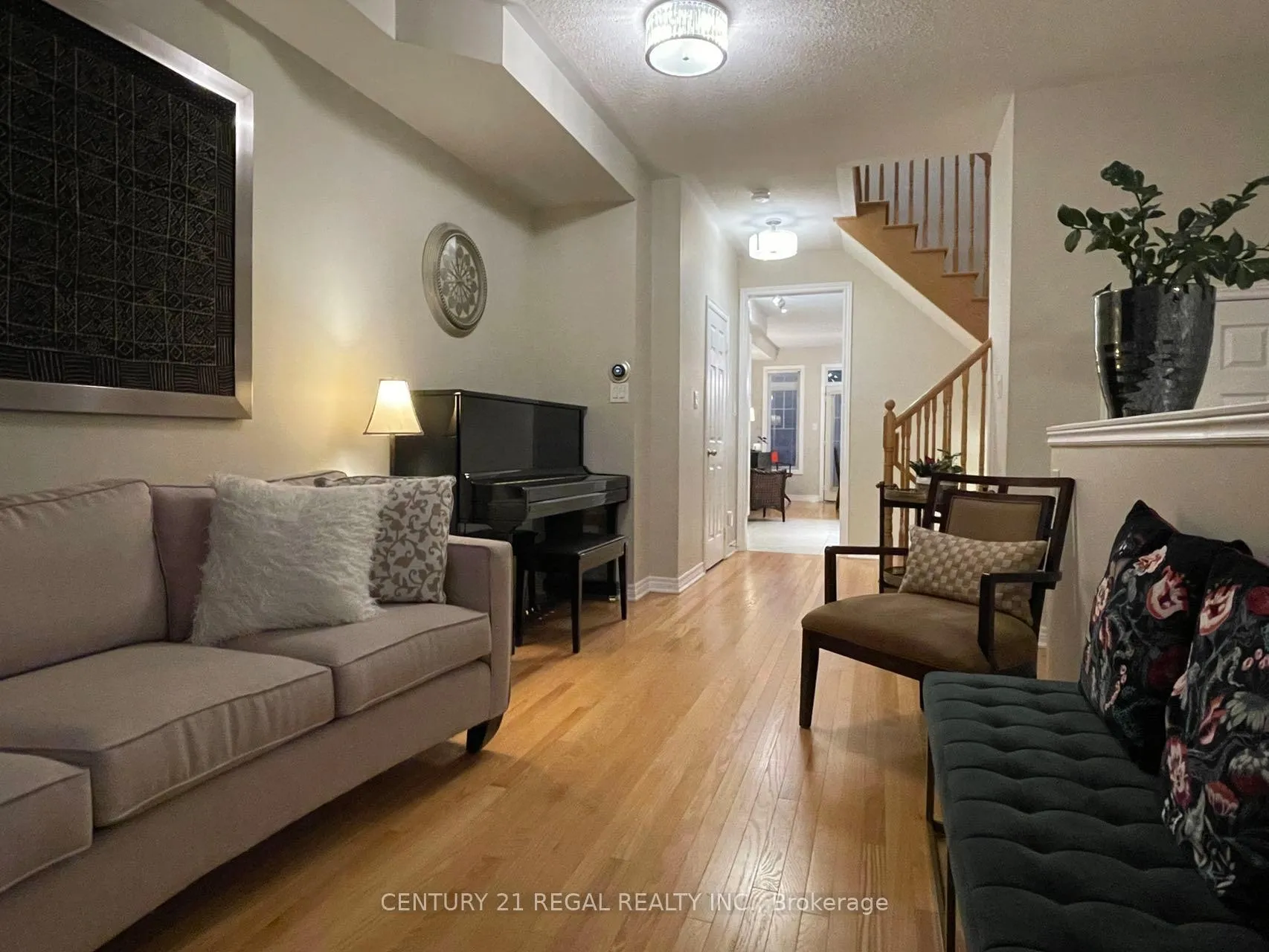 Photo 13 of 306 Delray Drive, Markham, Greensborough — HOMEH