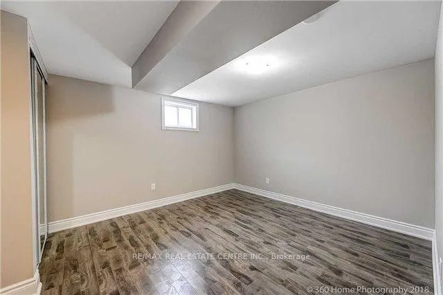 Photo 7 of 14 Carlyle Crescent, Brampton, Brampton East — HOMEH