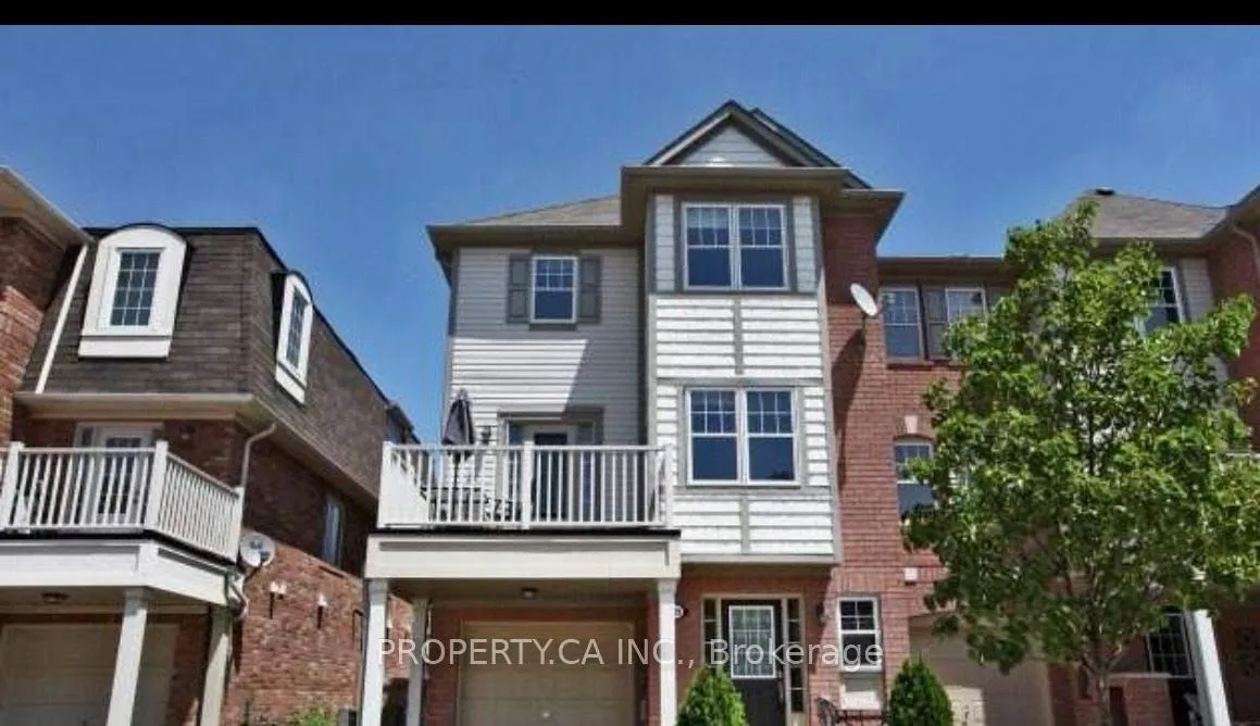 Front of 929 Sprague Place