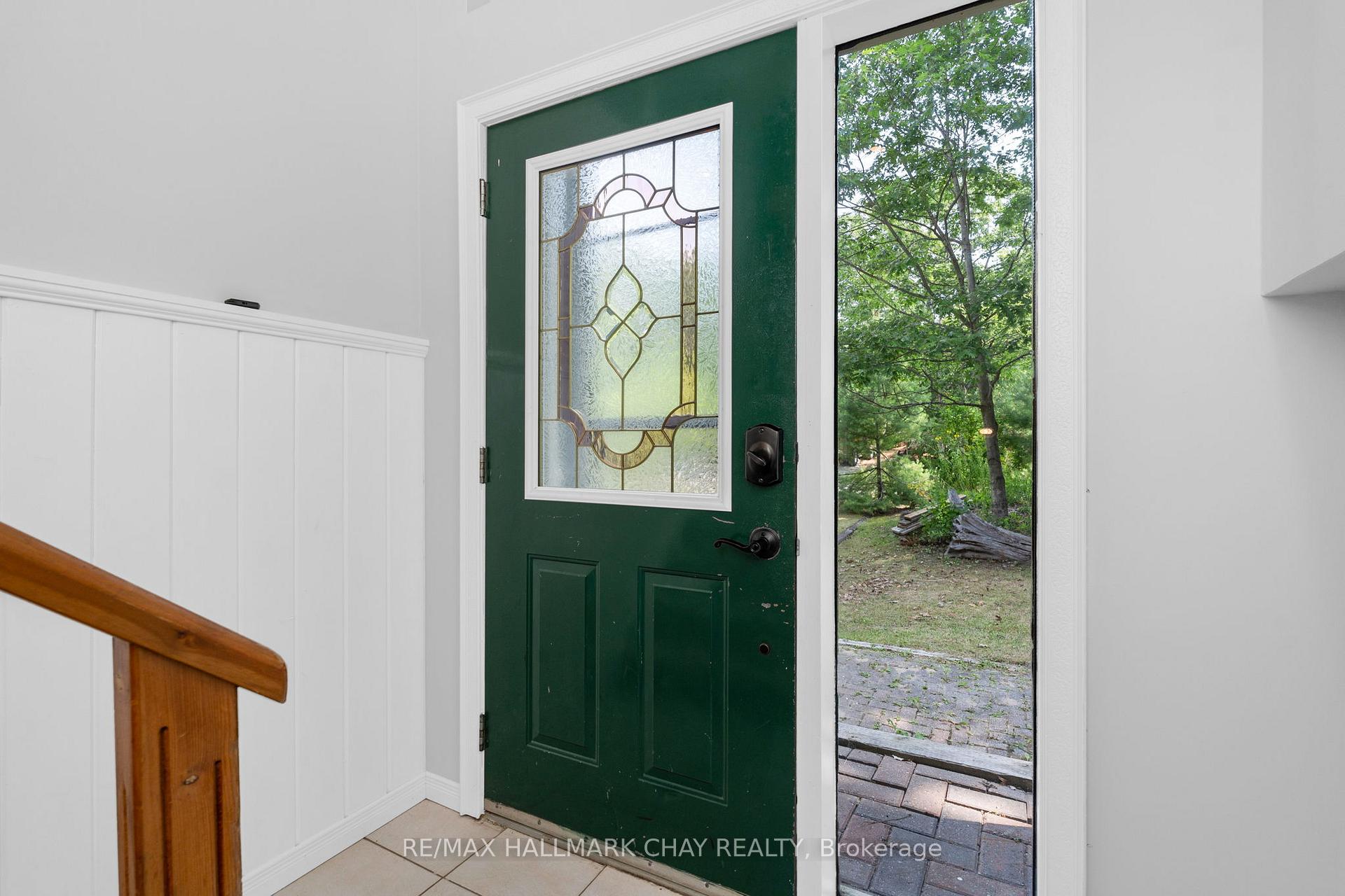 Photo 4 of 235 Revell Street, Gravenhurst, Muskoka (S) — HOMEH