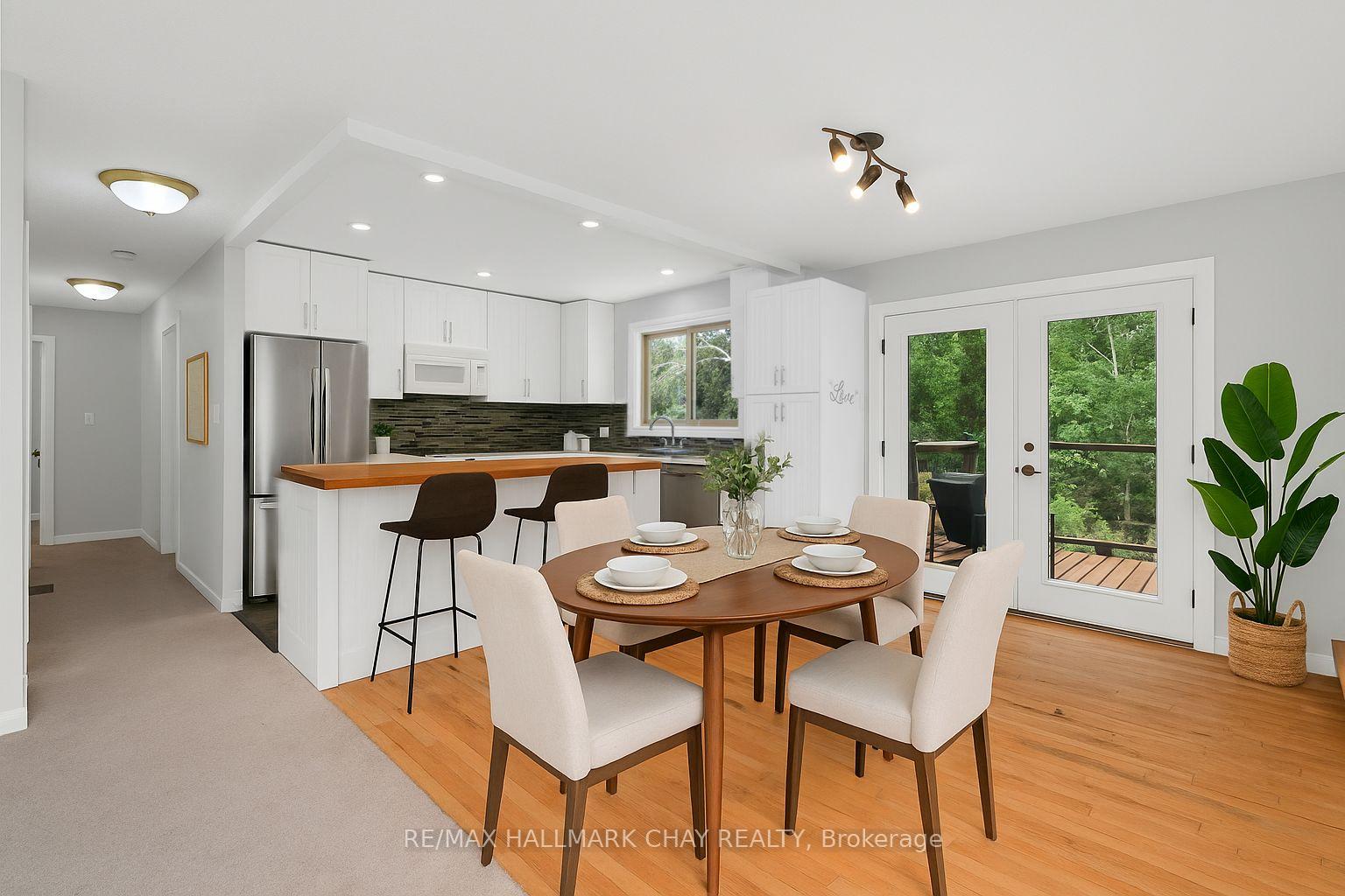Photo 8 of 235 Revell Street, Gravenhurst, Muskoka (S) — HOMEH