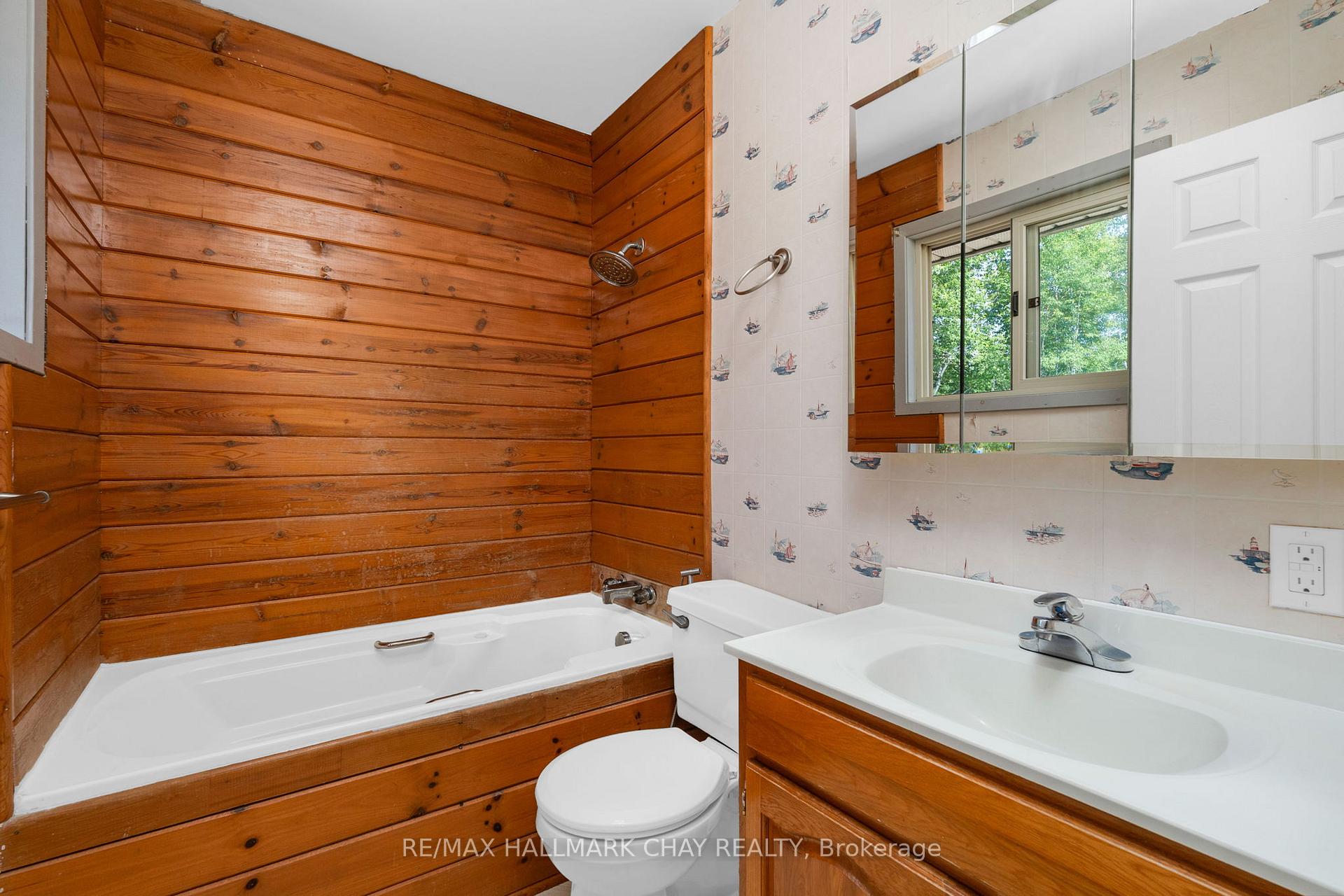 Photo 16 of 235 Revell Street, Gravenhurst, Muskoka (S) — HOMEH